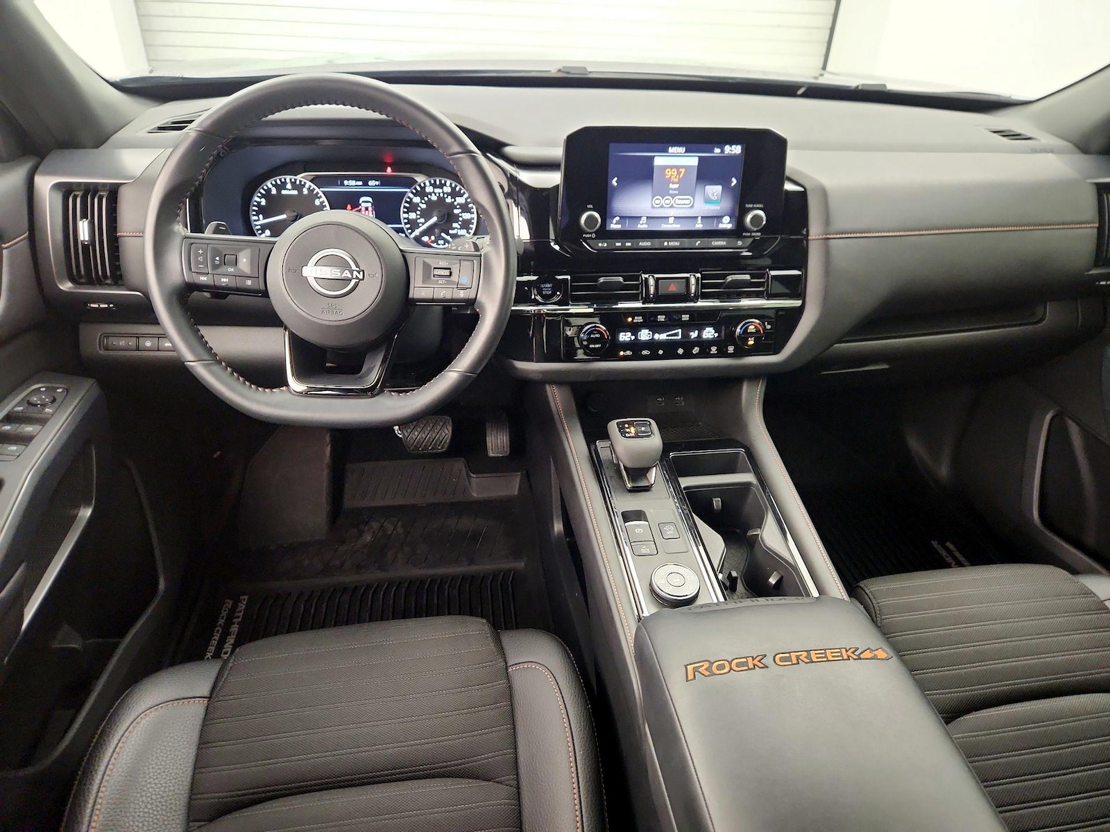 2025 Nissan Pathfinder Rock Creek - Photo 10