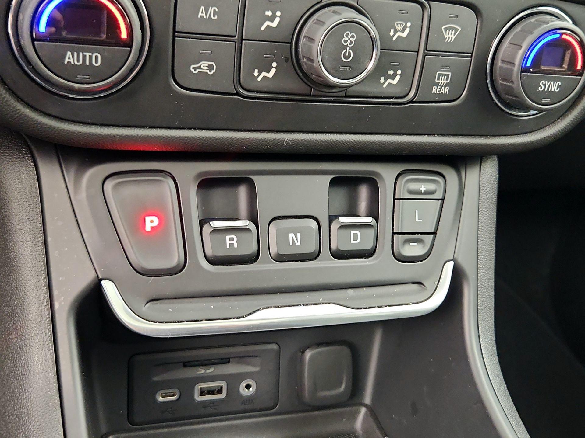 Thumbnail: 2021 GMC Terrain - 18