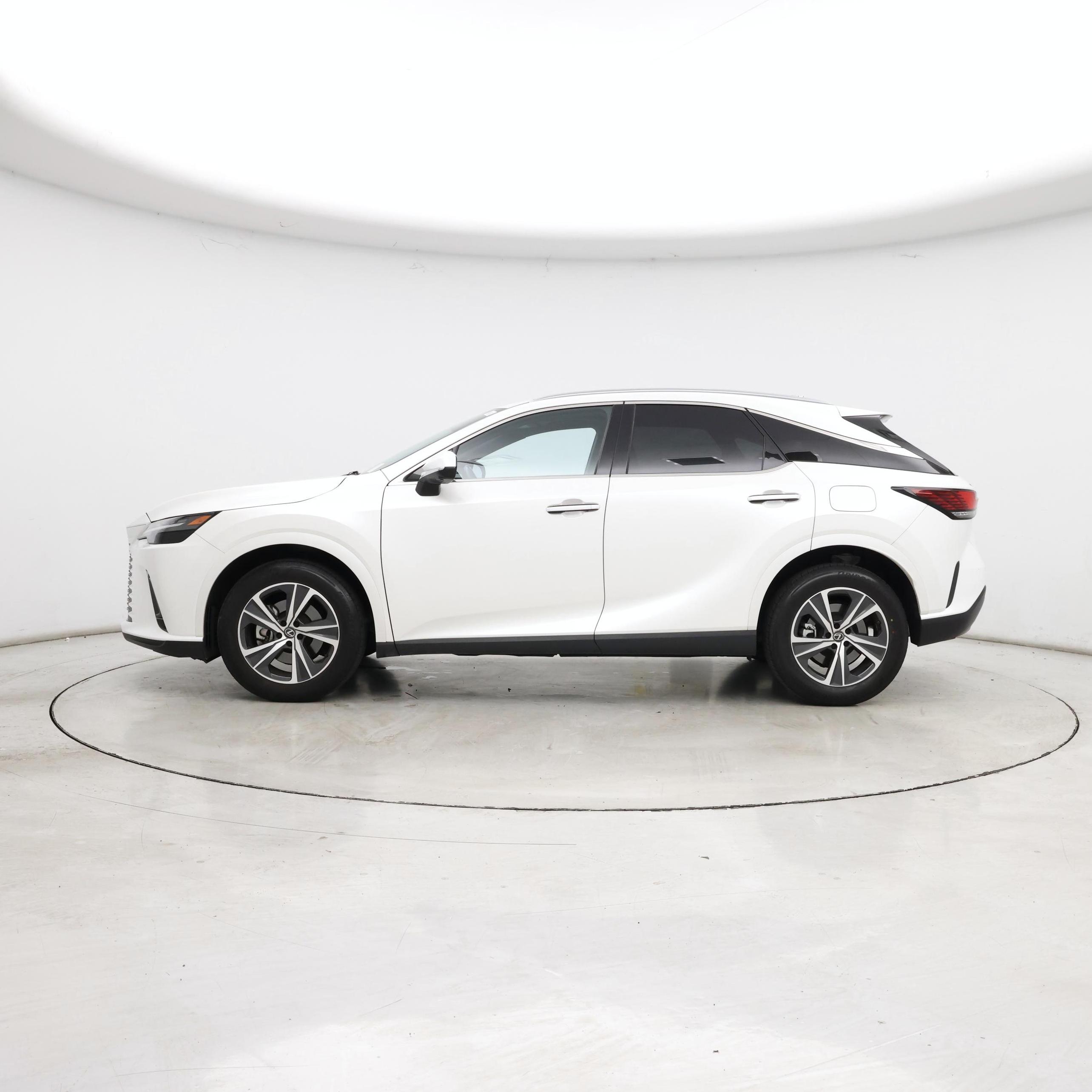 Thumbnail: 2024 Lexus RX - 3