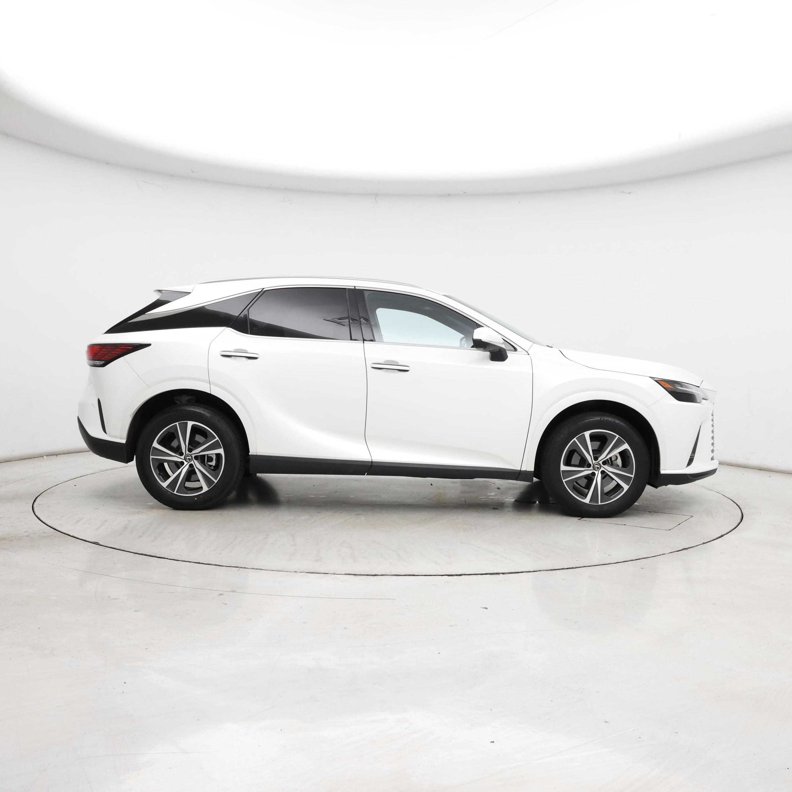 Thumbnail: 2024 Lexus RX - 7