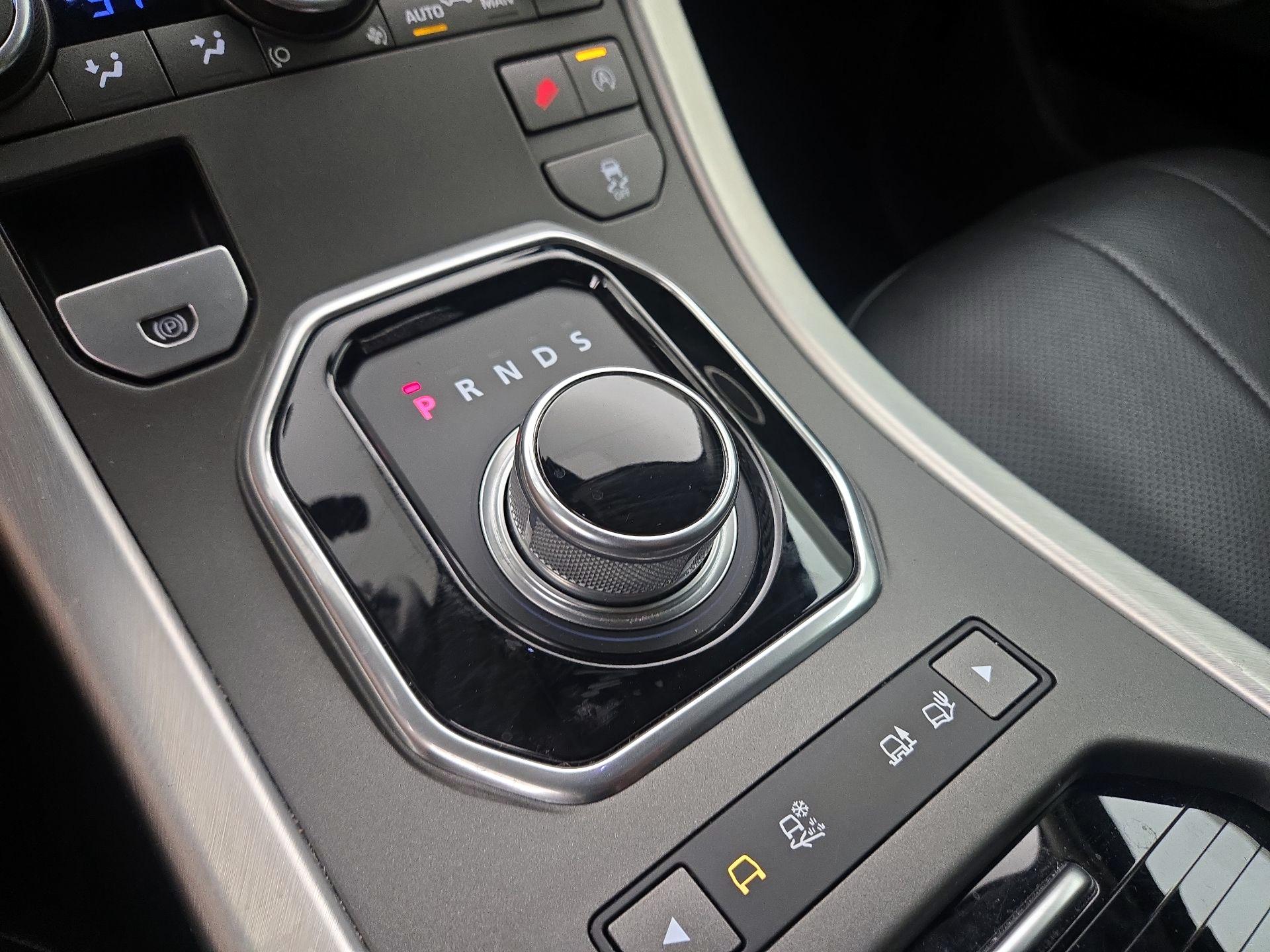 Thumbnail: 2016 Land Rover Range Rover Evoque - 18
