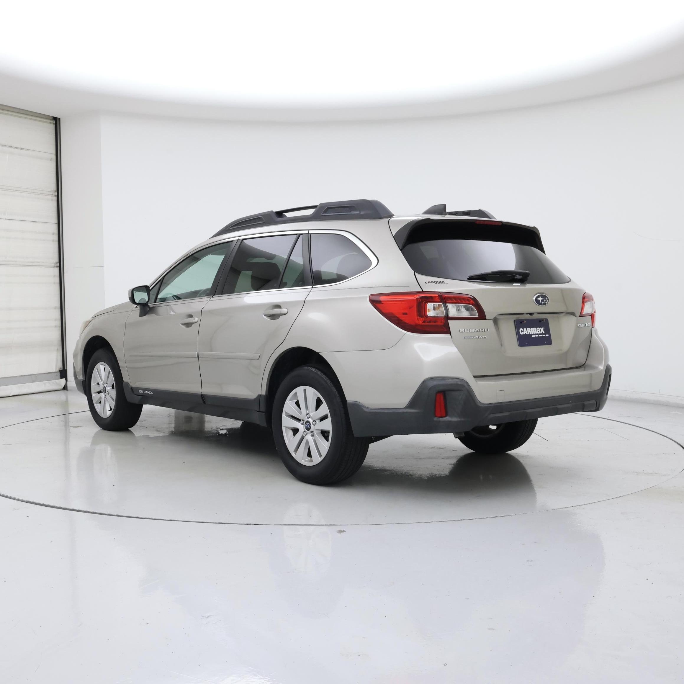 Thumbnail: 2019 Subaru Outback - 2