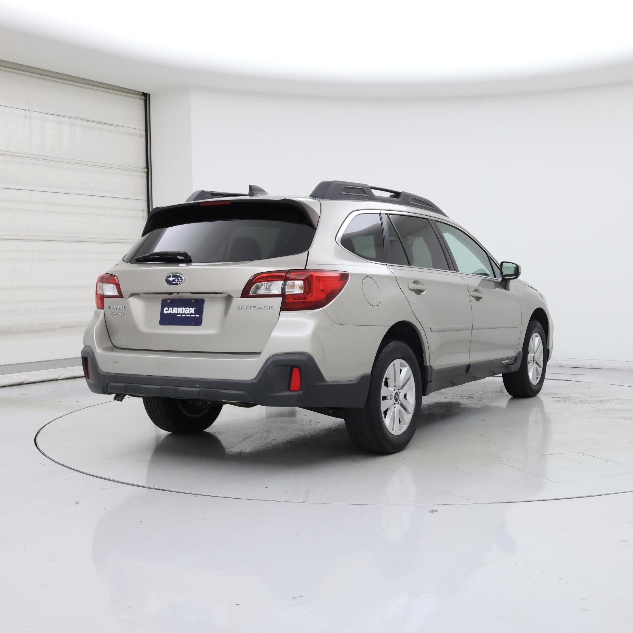 Thumbnail: 2019 Subaru Outback - 8