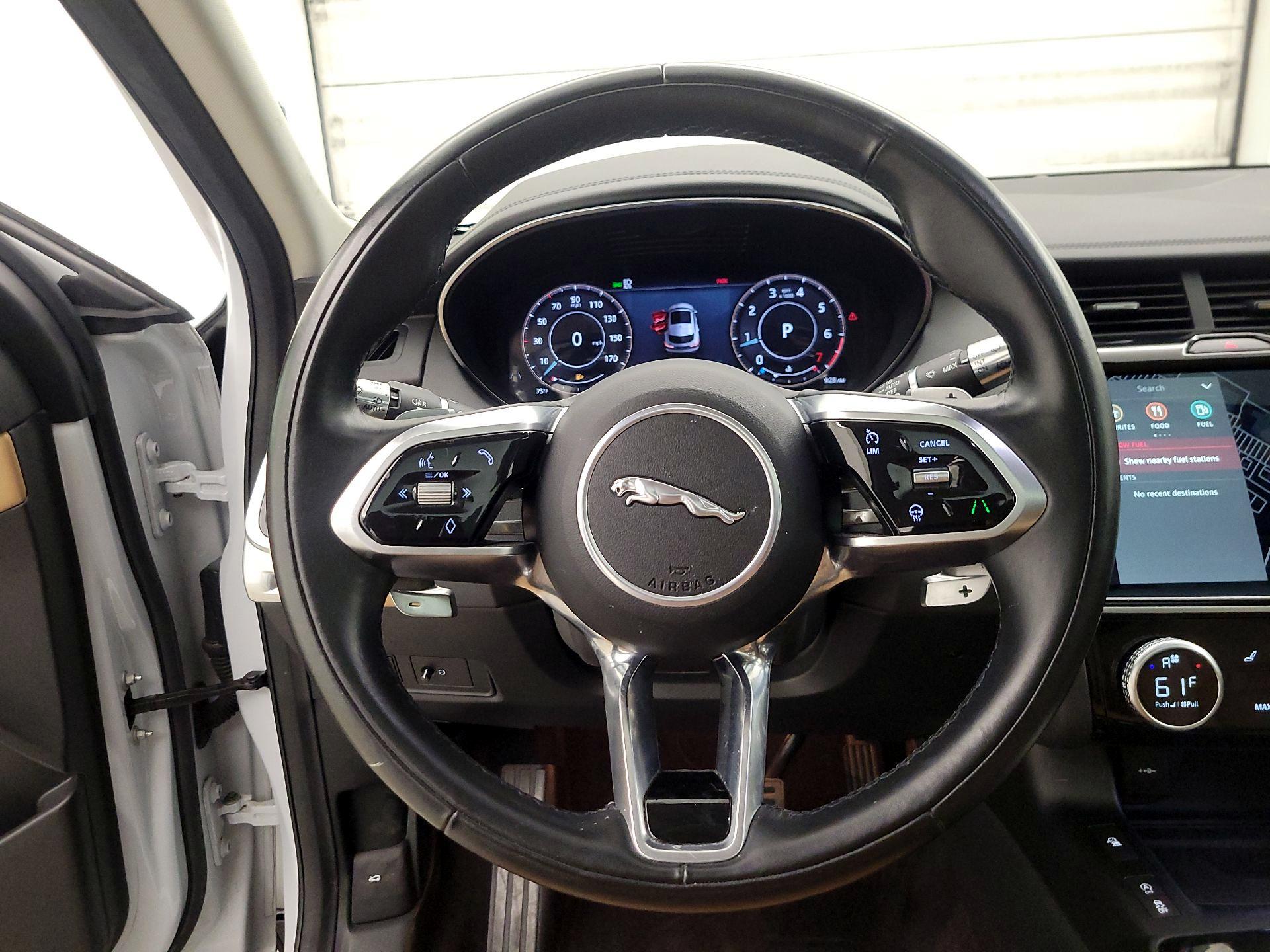 Thumbnail: 2021 Jaguar E-Pace - 10