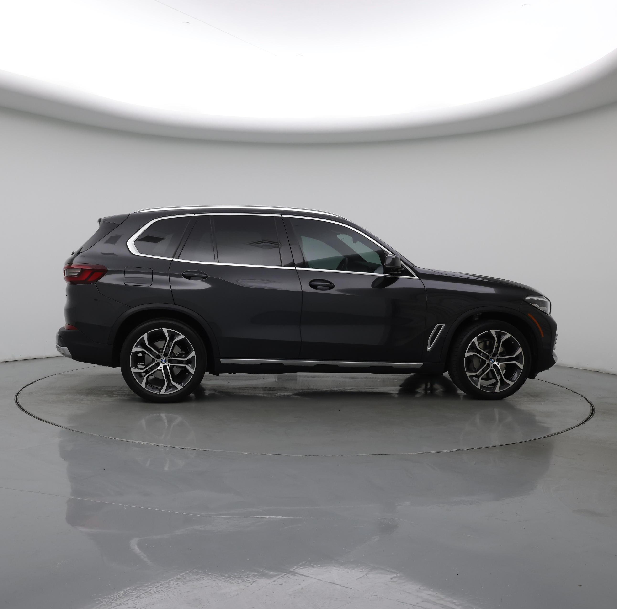 Thumbnail: 2023 BMW X5 - 7