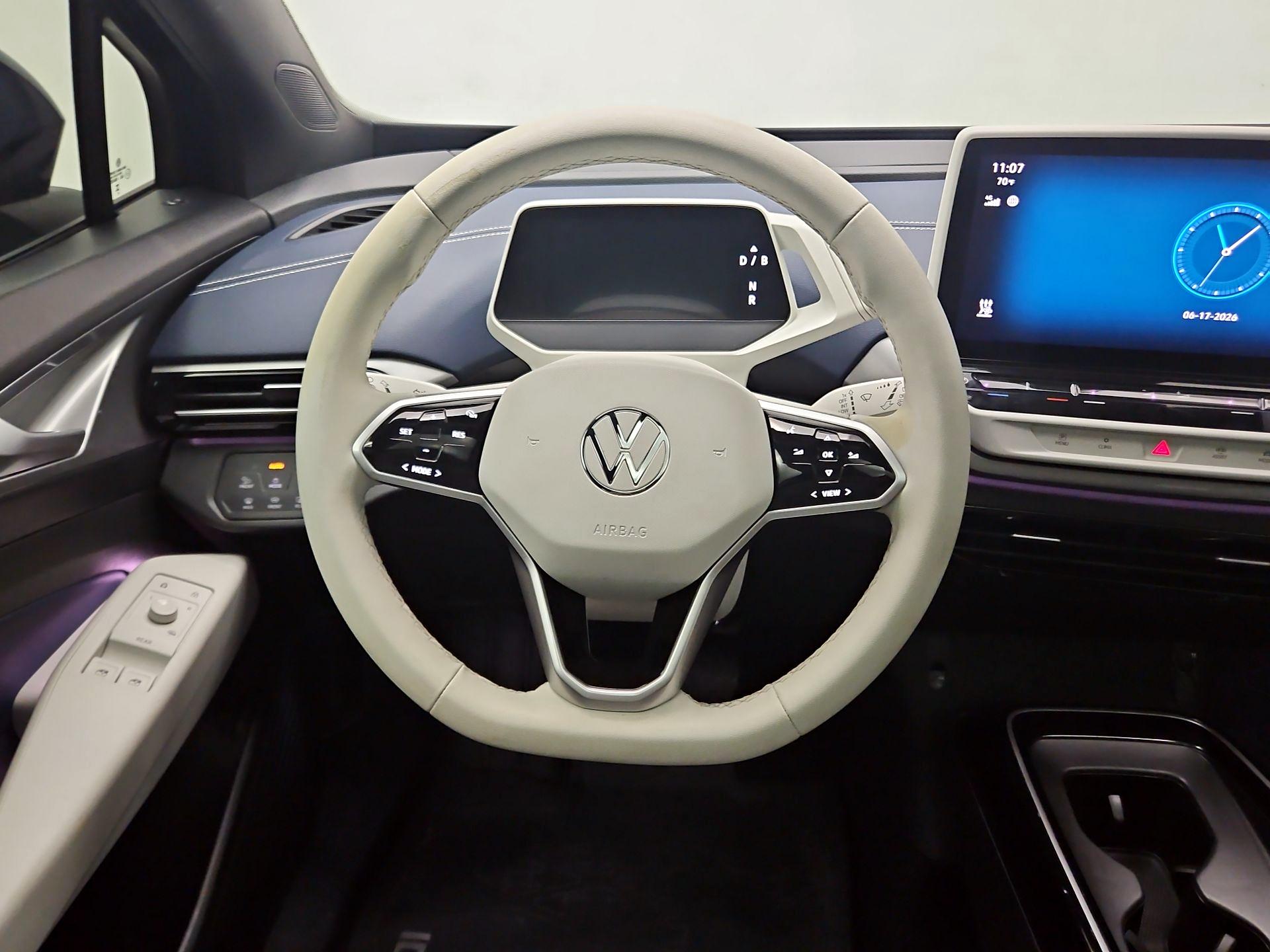 Thumbnail: 2023 Volkswagen ID.4 - 10