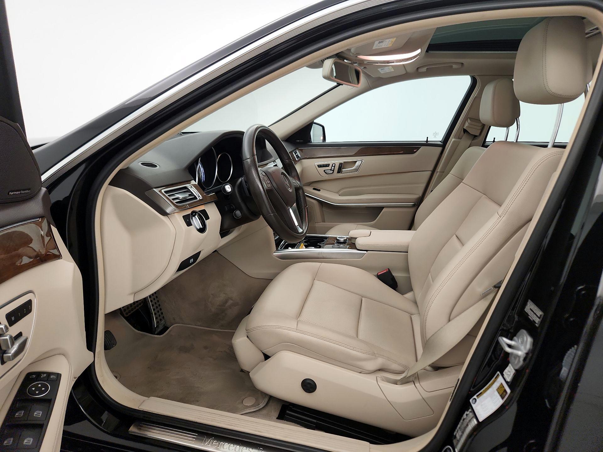 Thumbnail: 2016 Mercedes-Benz E-Class - 11