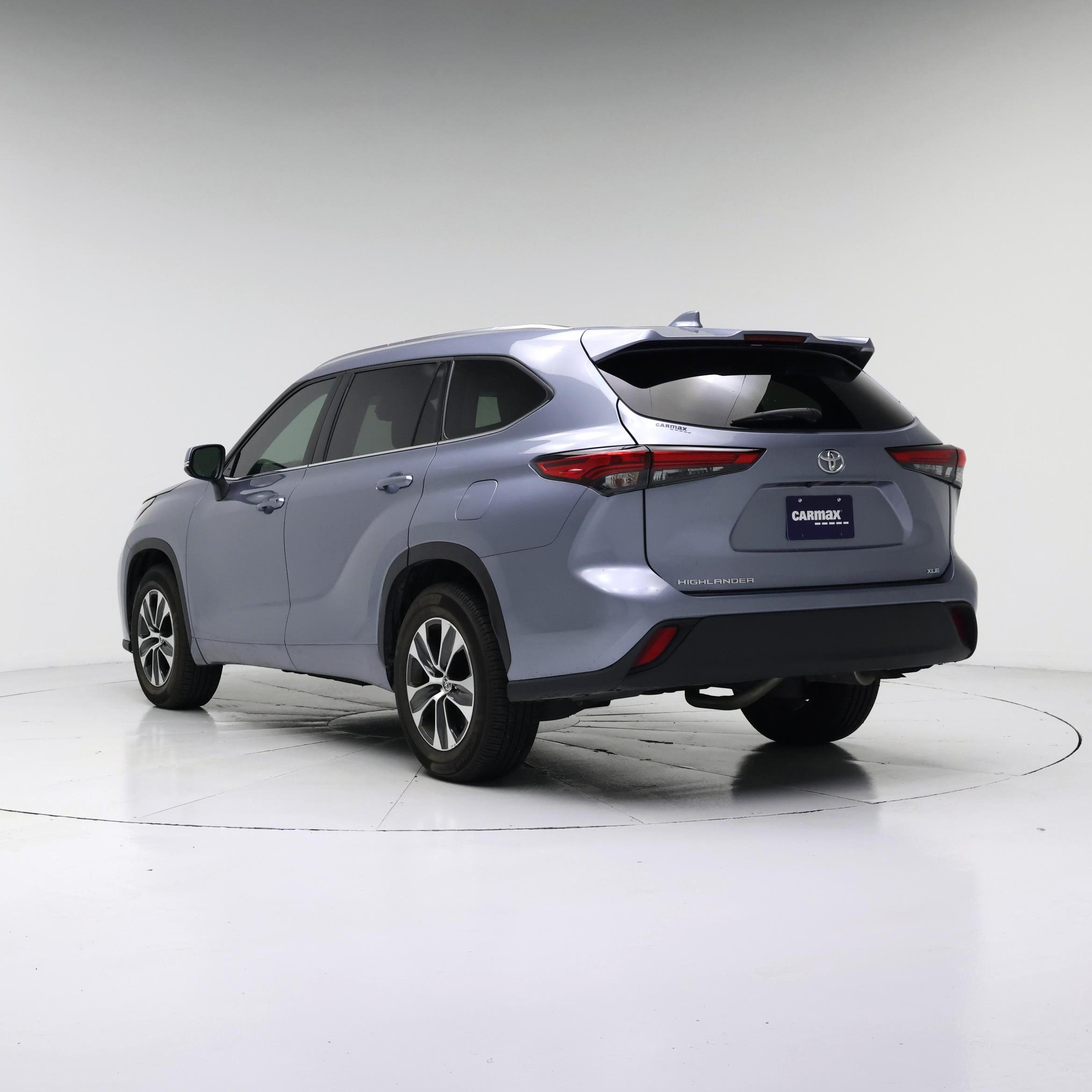 Thumbnail: 2020 Toyota Highlander - 2
