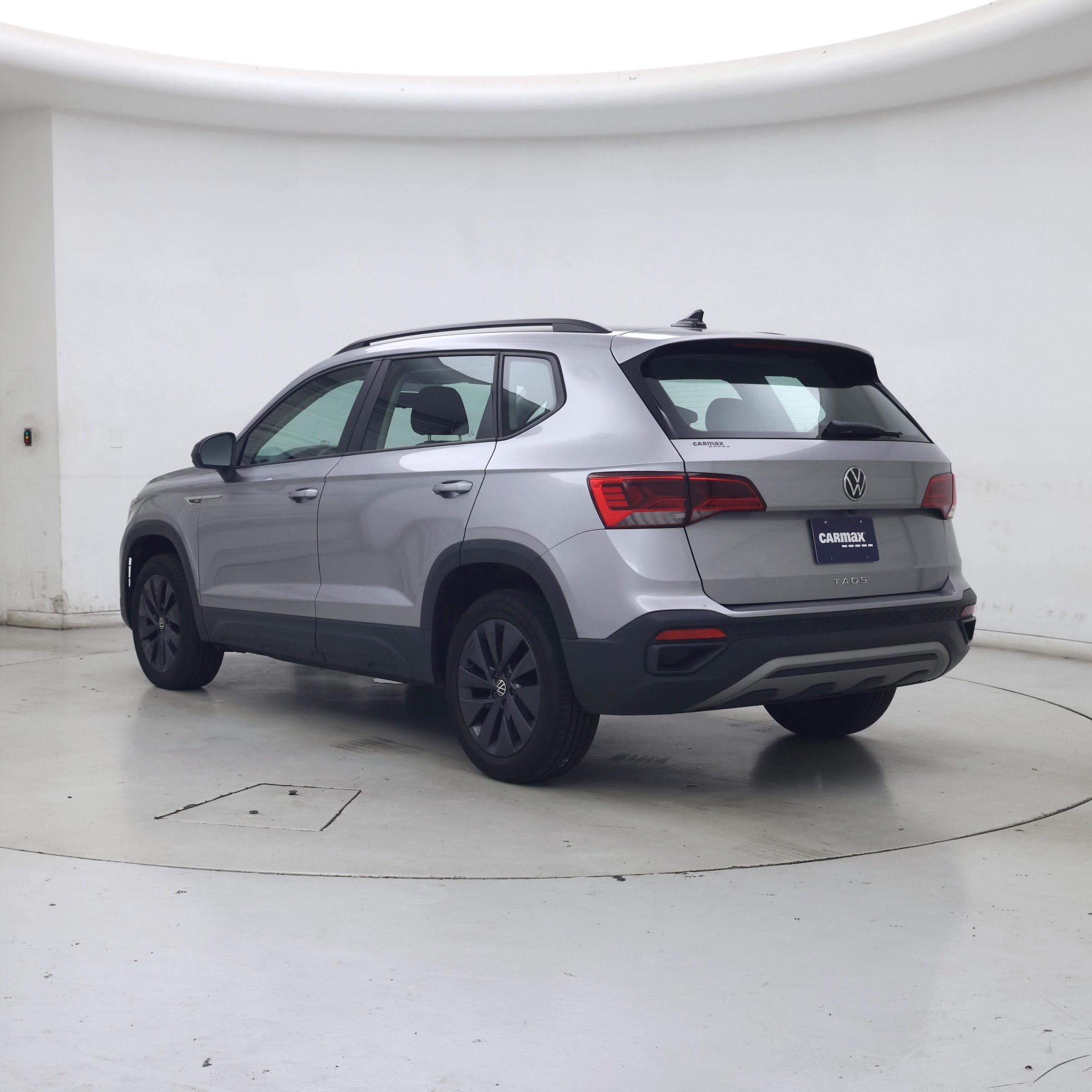 Thumbnail: 2022 Volkswagen Taos - 2