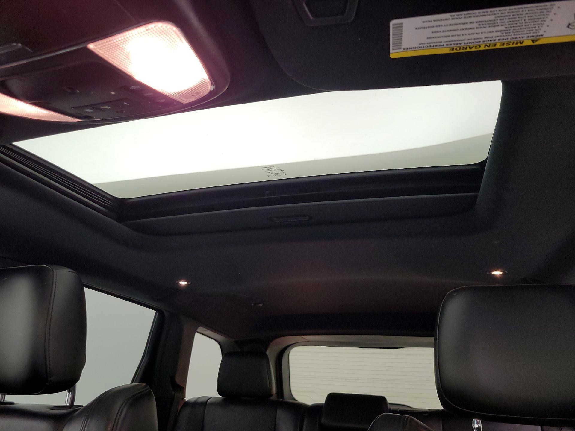Thumbnail: 2019 Jeep Grand Cherokee - 20