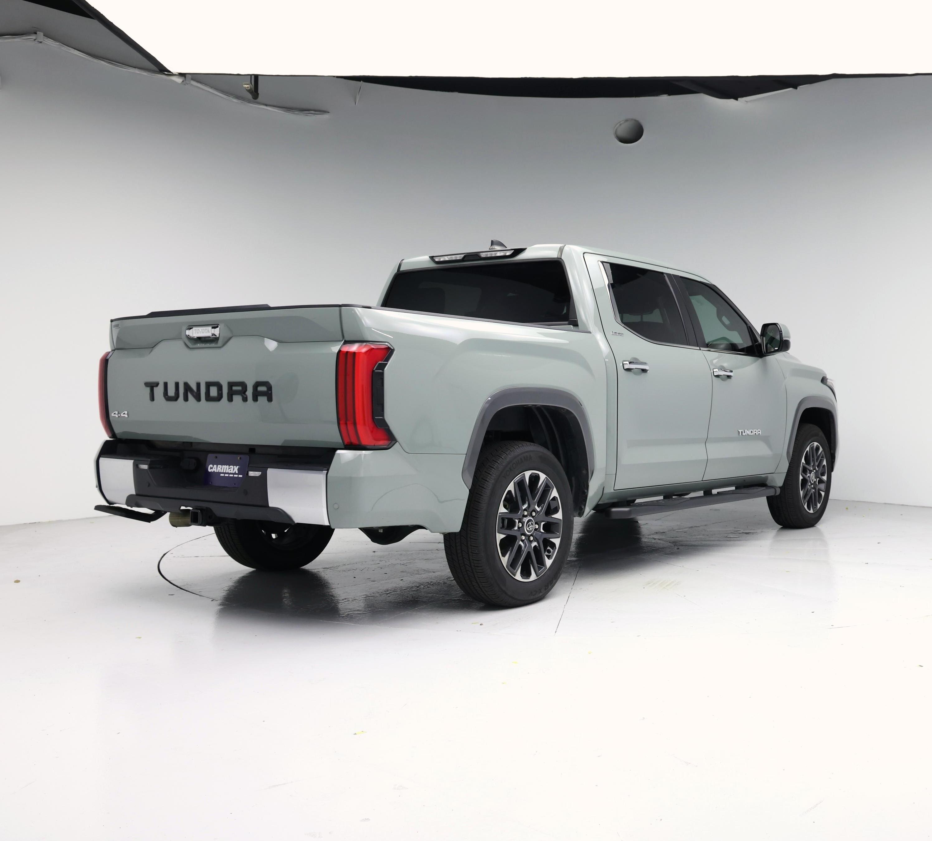 Thumbnail: 2024 Toyota Tundra - 8
