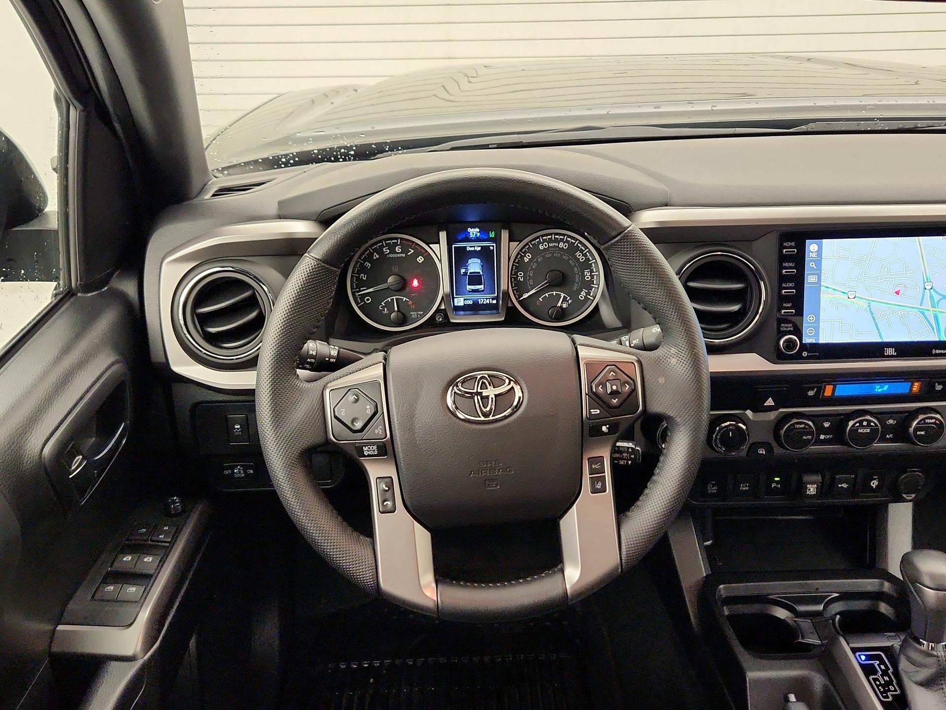 Thumbnail: 2022 Toyota Tacoma - 10