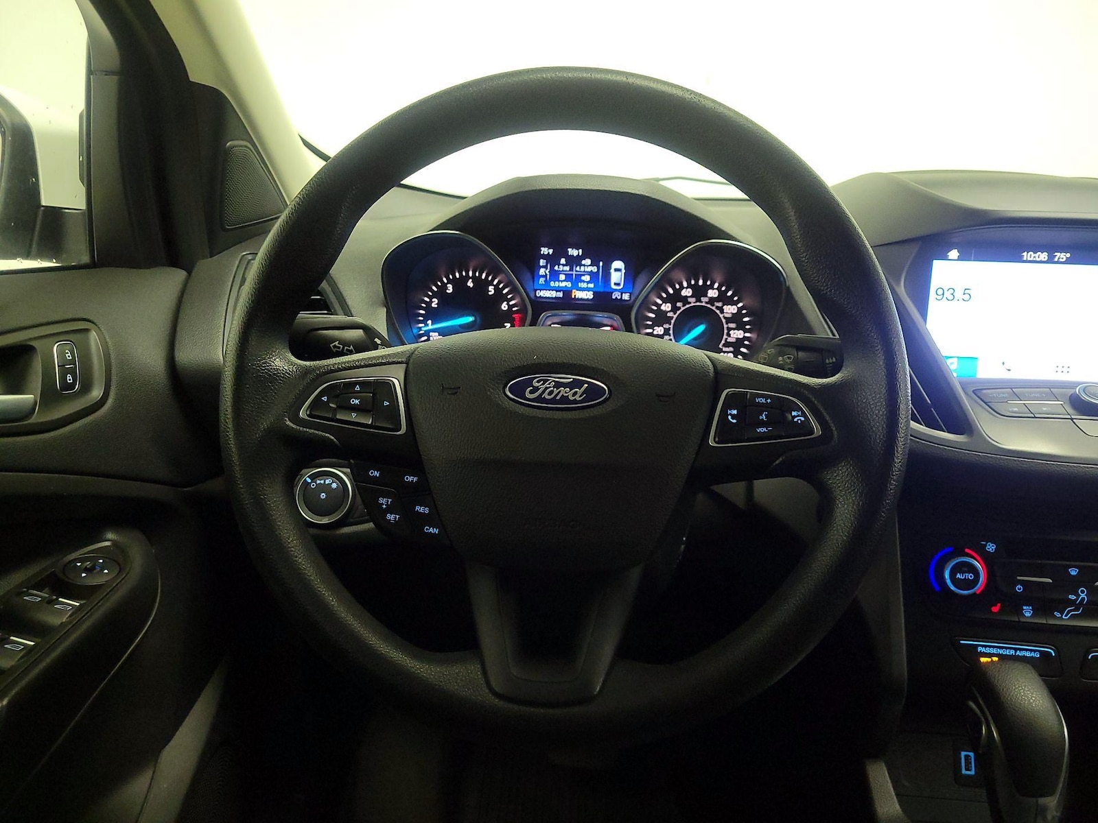 2019 Ford Escape SE - Photo 11
