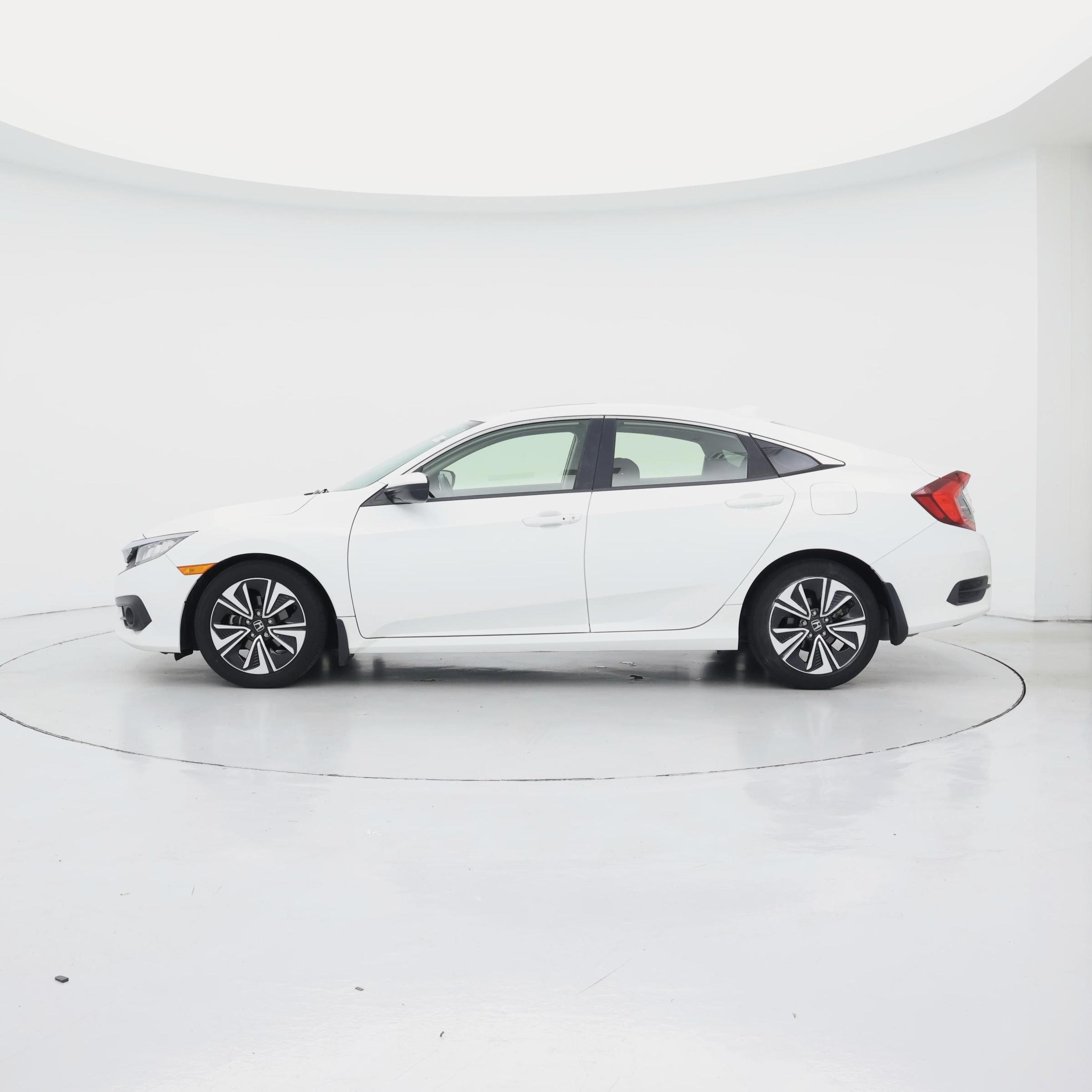 Thumbnail: 2018 Honda Civic - 3