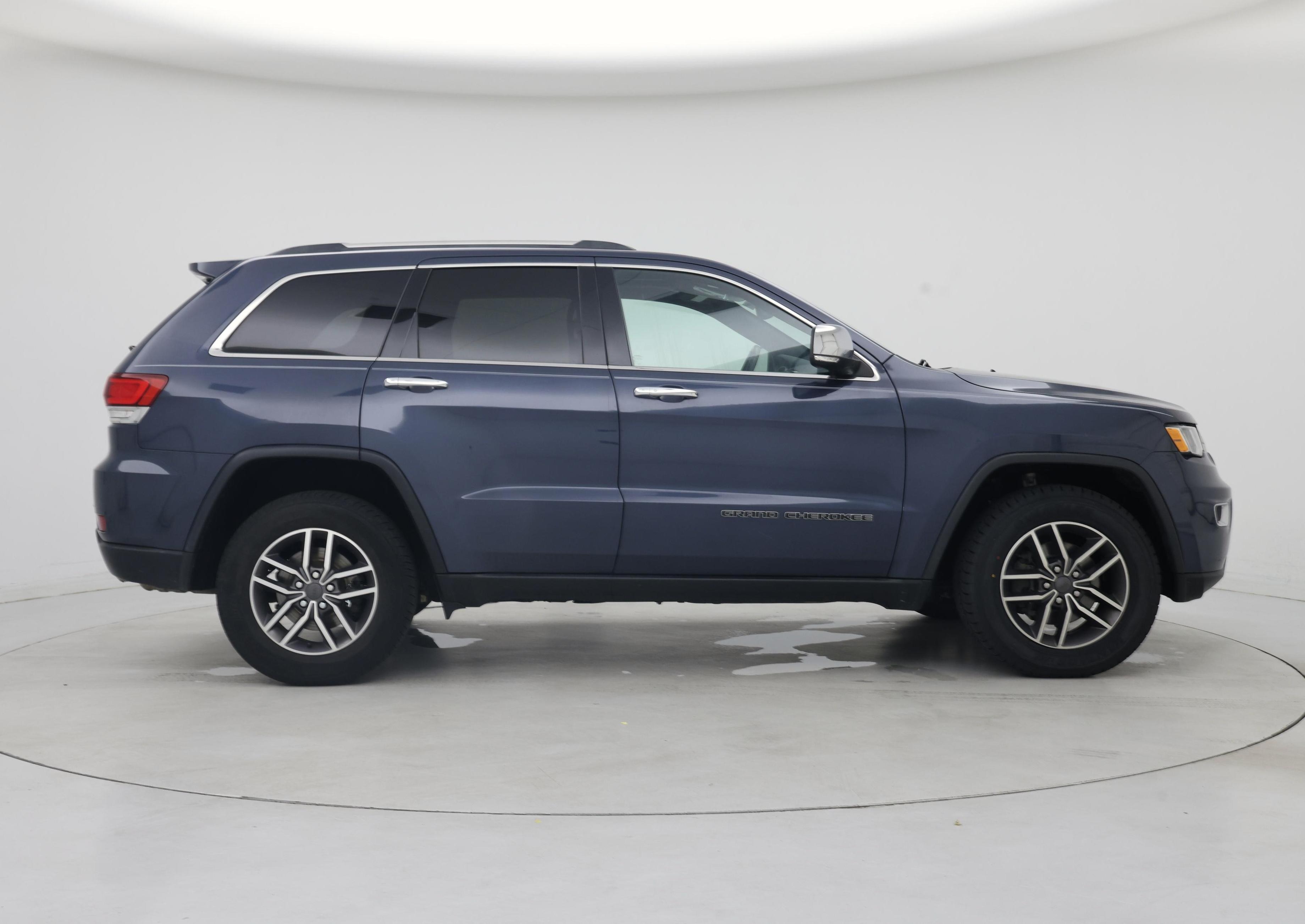 Thumbnail: 2020 Jeep Grand Cherokee - 7