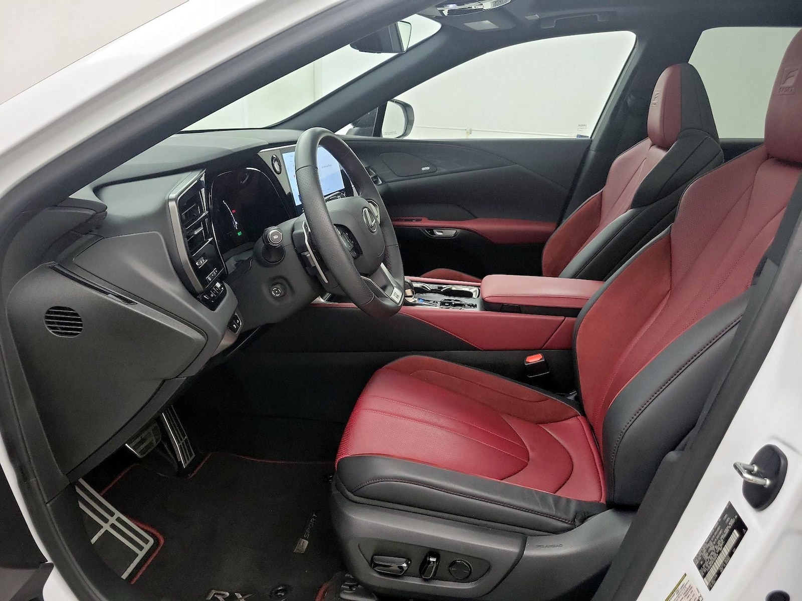2023 Lexus RX Hybrid 500h - Photo 12
