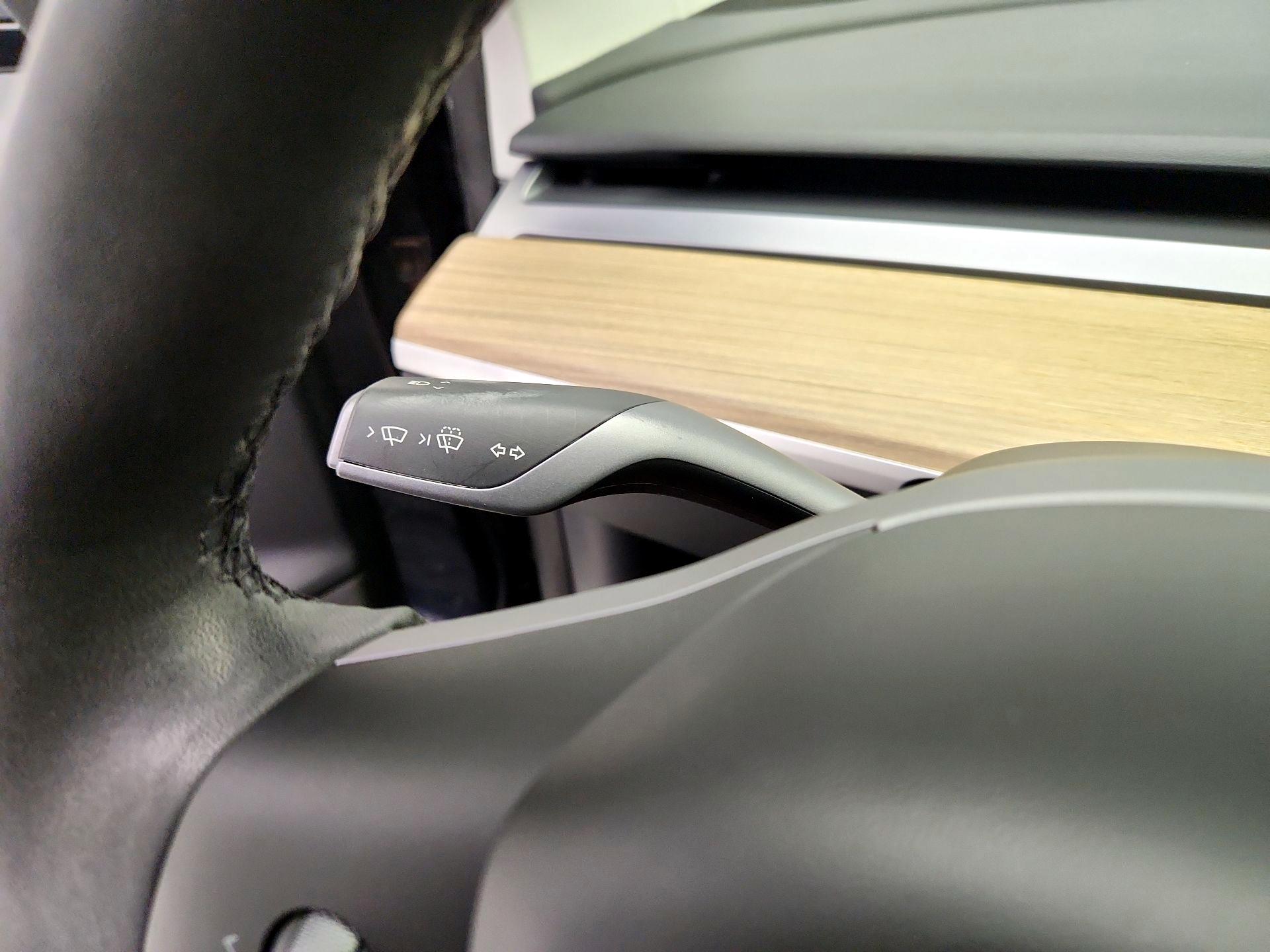 Thumbnail: 2023 Tesla Model 3 - 13