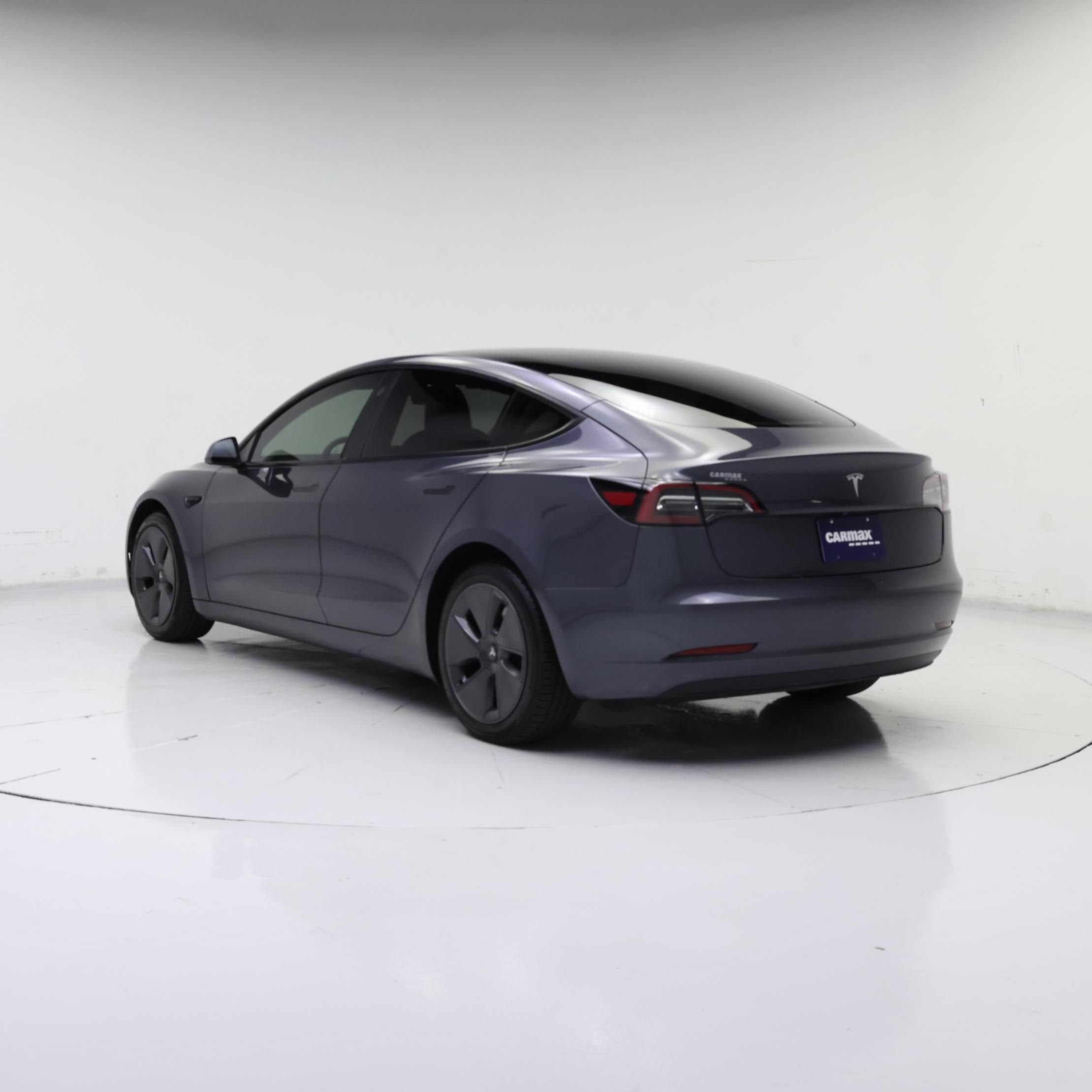 Thumbnail: 2023 Tesla Model 3 - 2