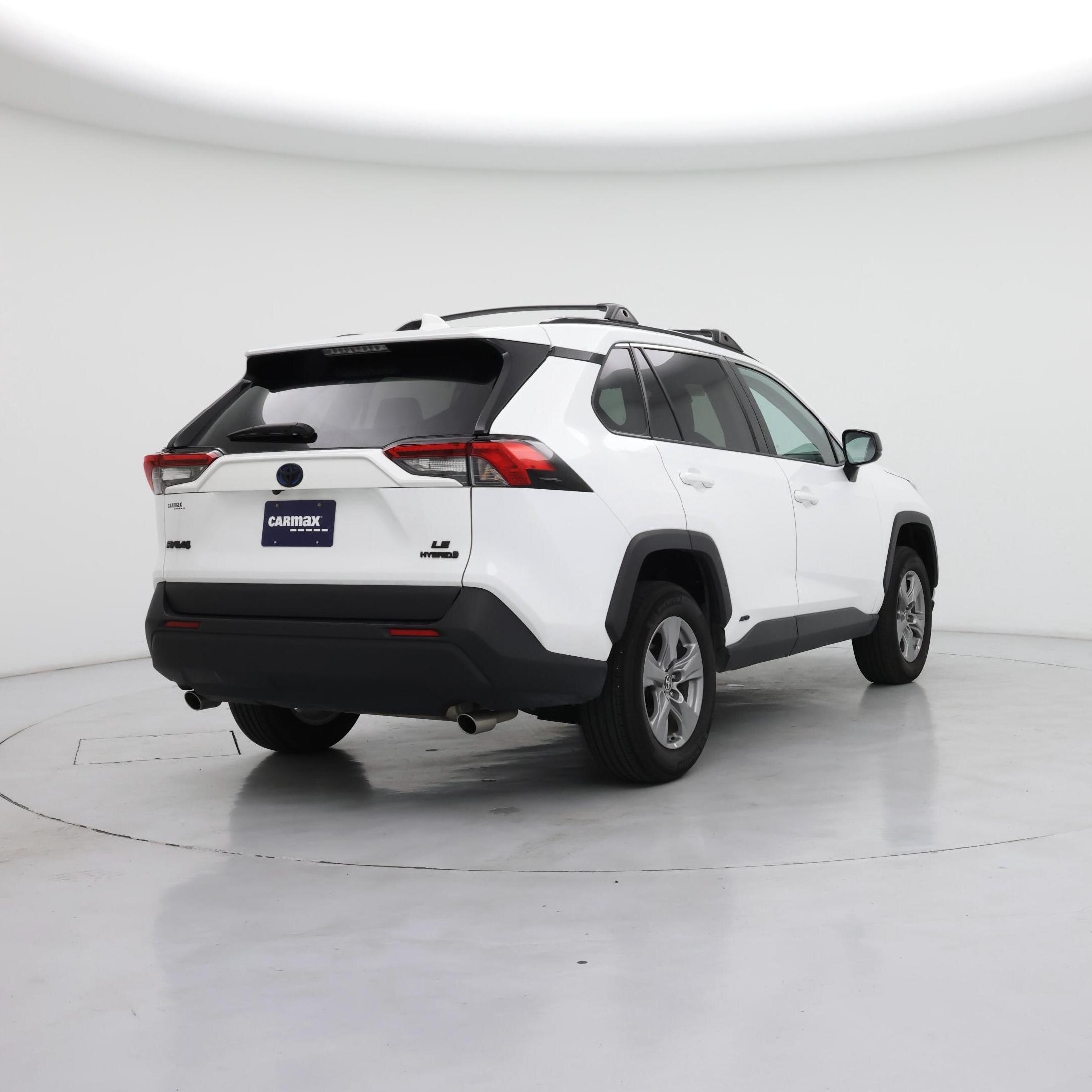 Thumbnail: 2023 Toyota RAV4 - 8