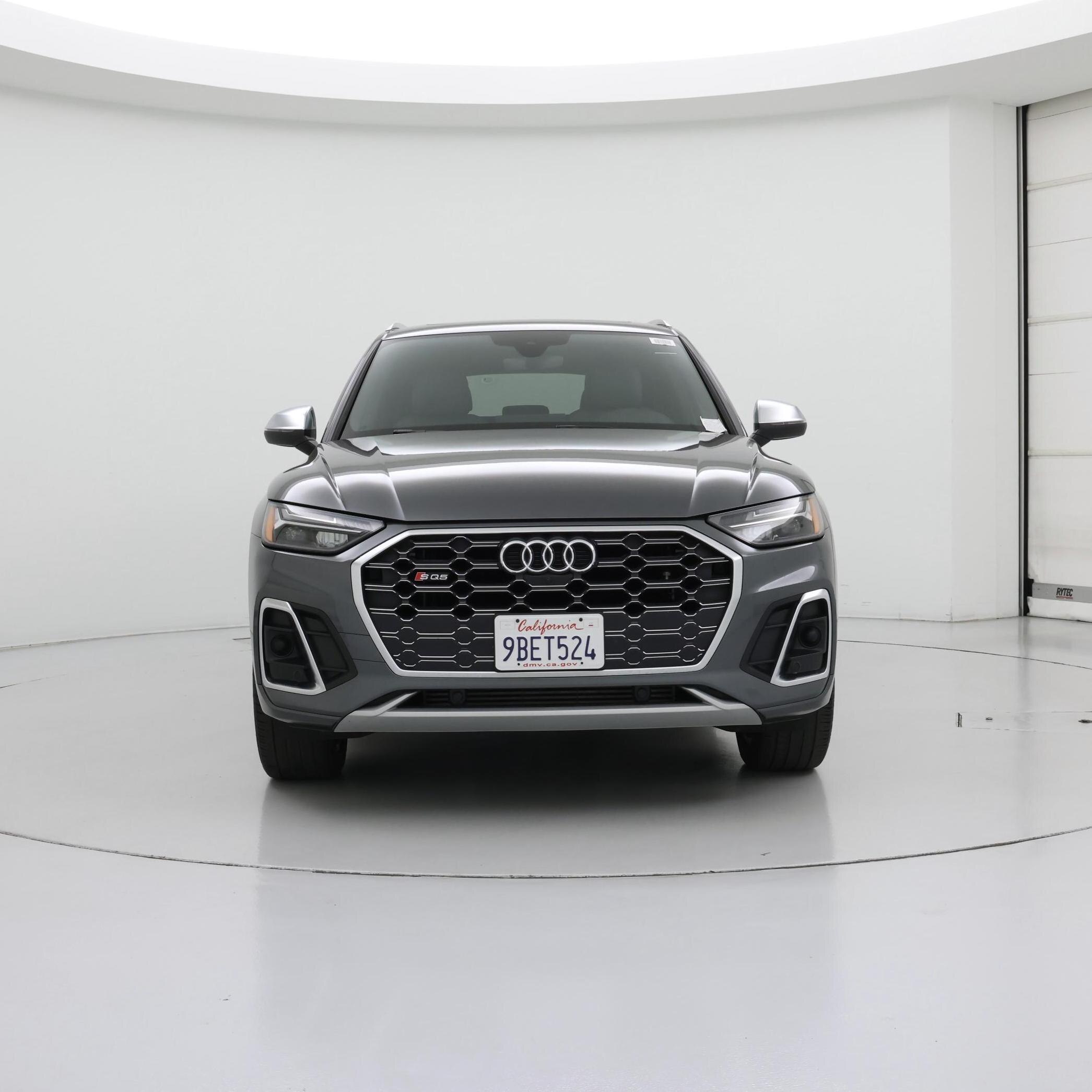 Thumbnail: 2022 Audi SQ5 - 5