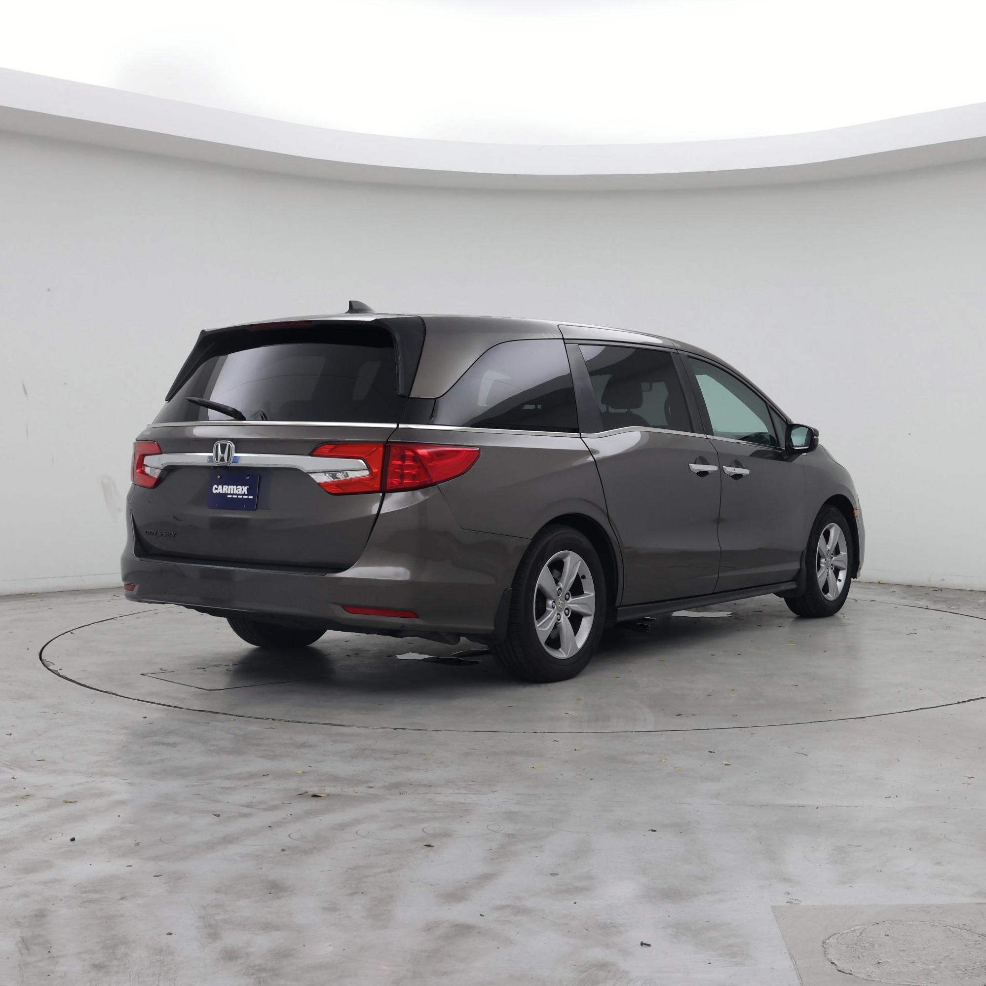 Thumbnail: 2019 Honda Odyssey - 8