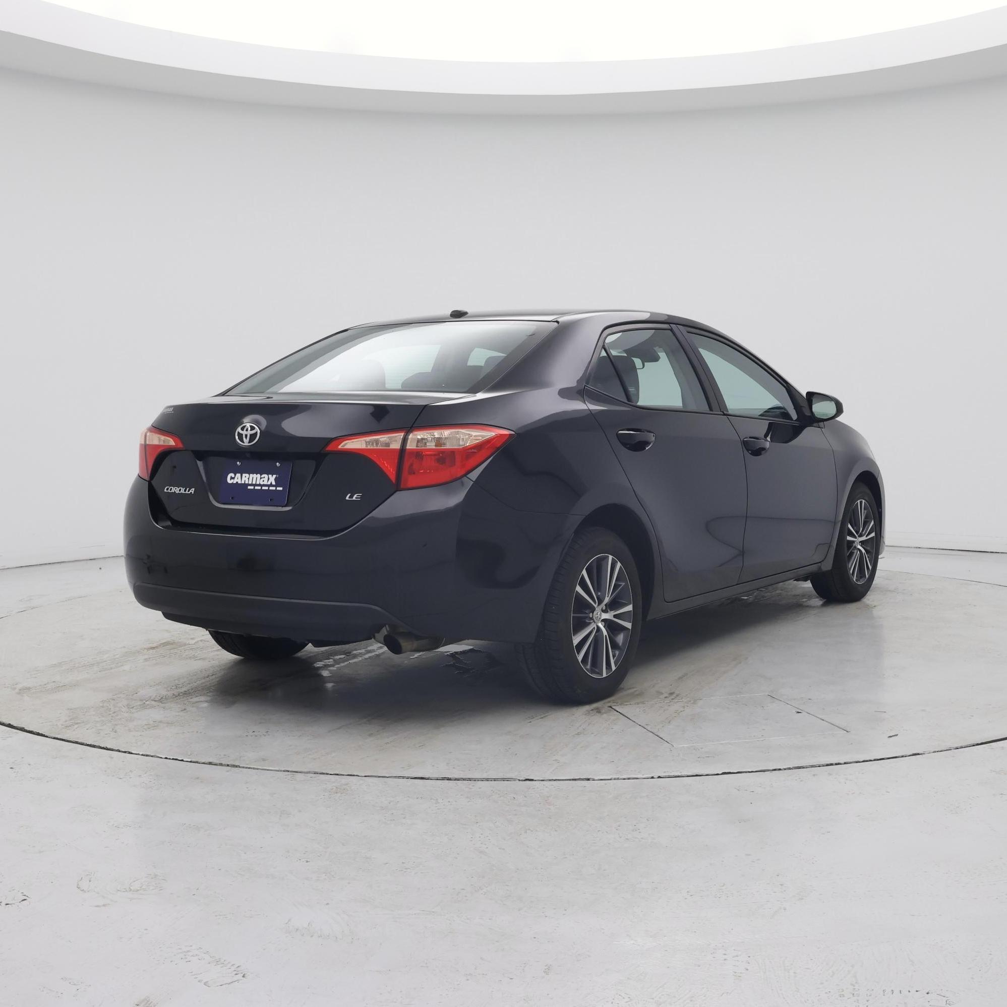 Thumbnail: 2018 Toyota Corolla - 8