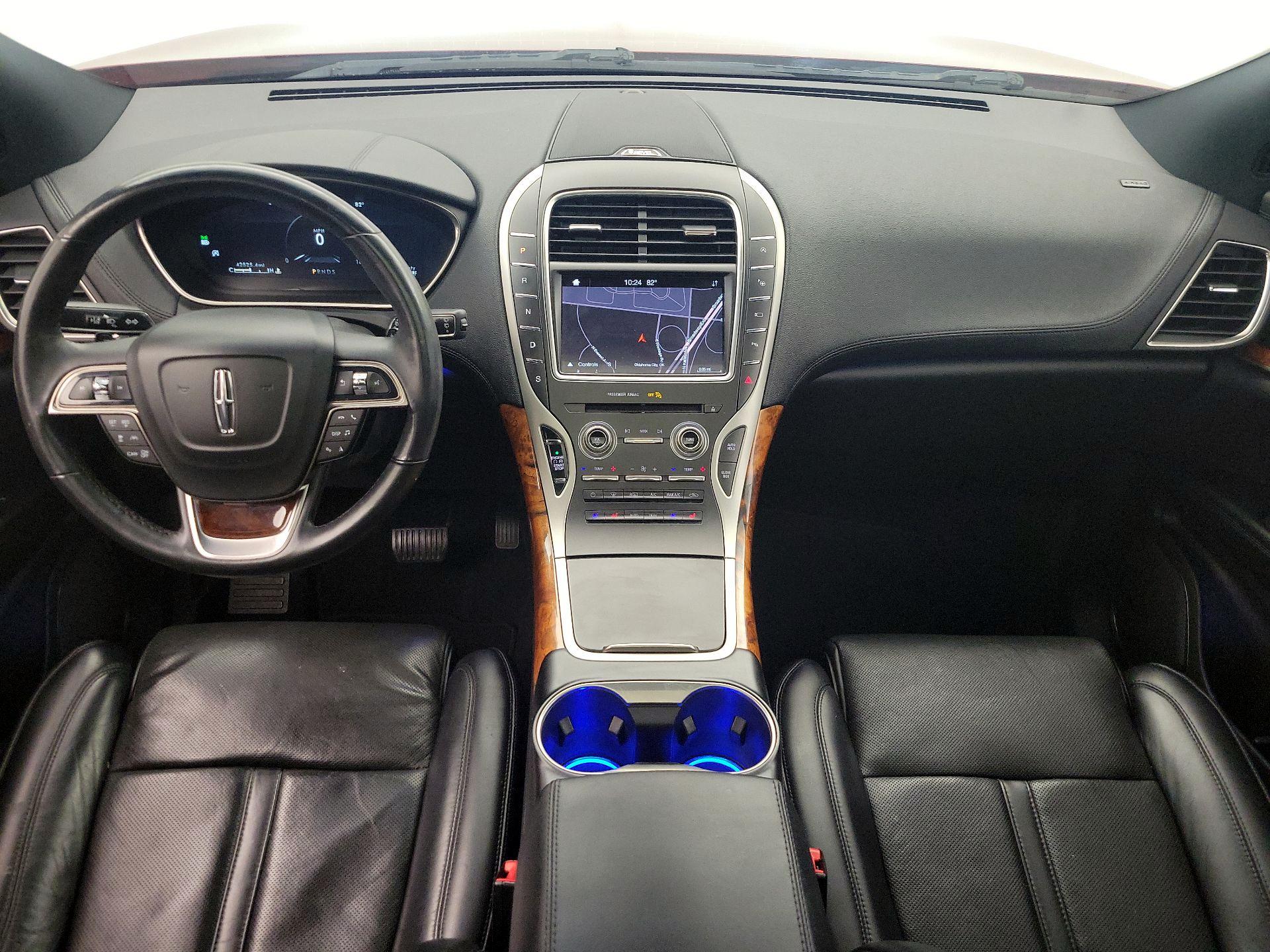 Thumbnail: 2019 Lincoln Nautilus - 9