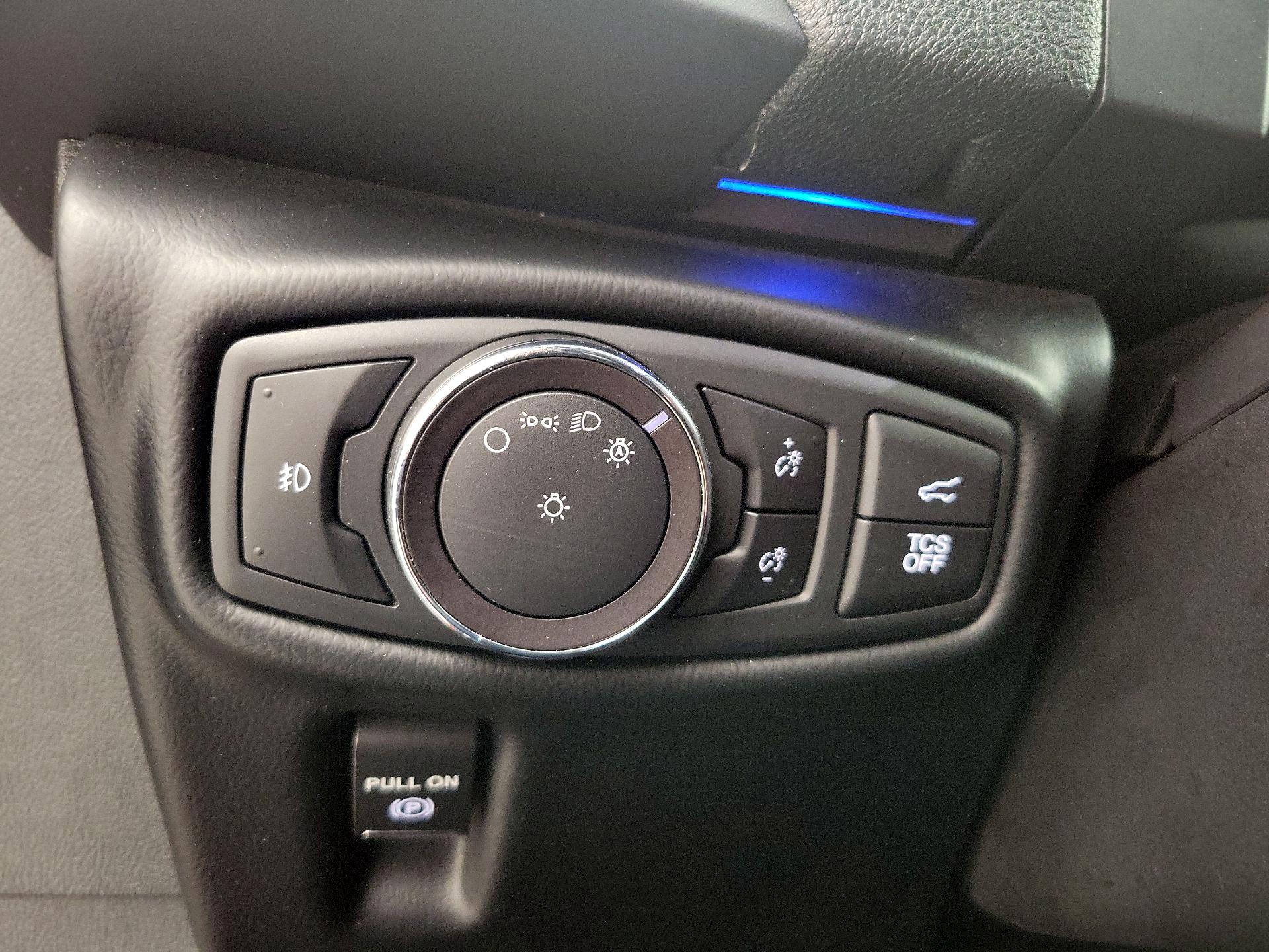 Thumbnail: 2019 Lincoln Nautilus - 13
