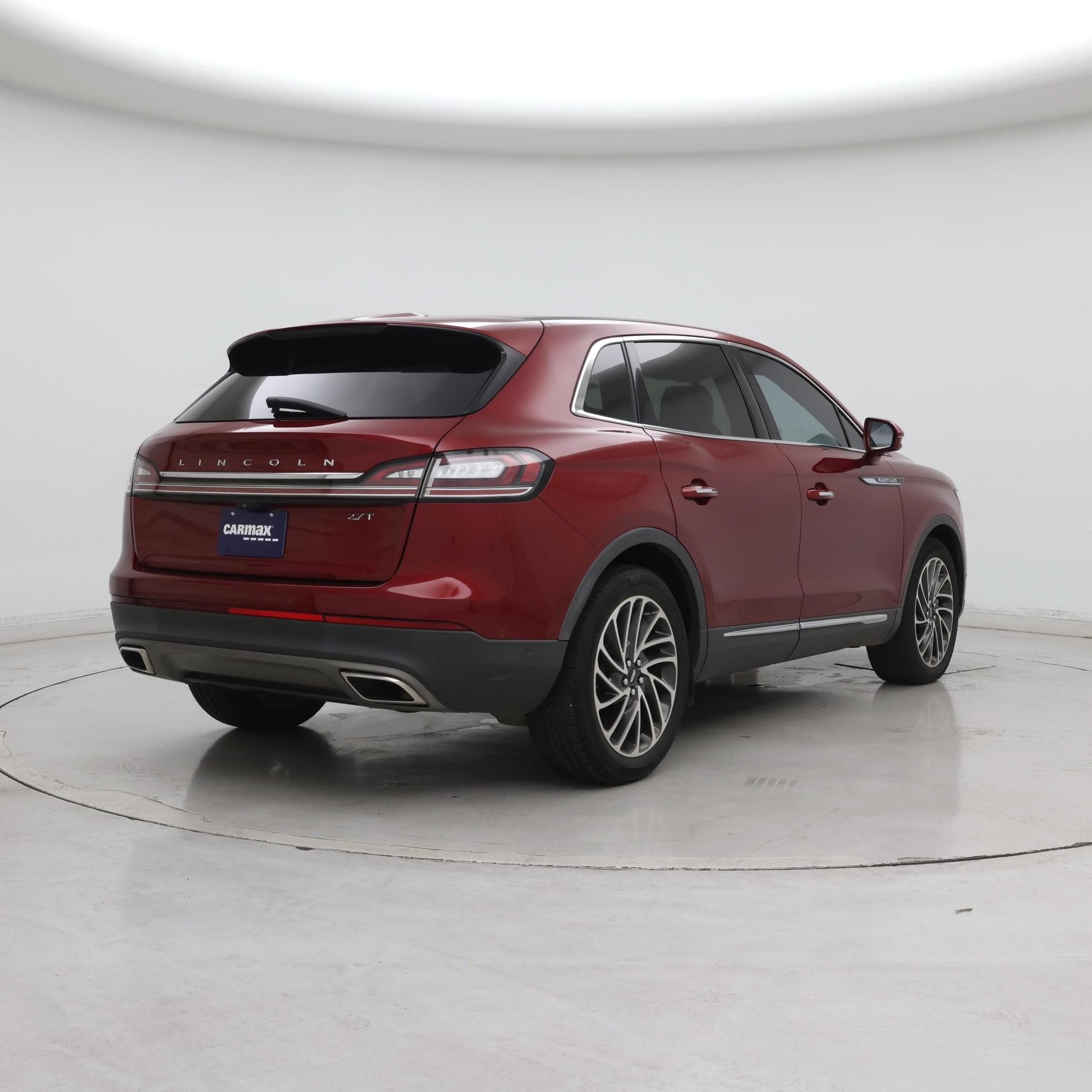 Thumbnail: 2019 Lincoln Nautilus - 8