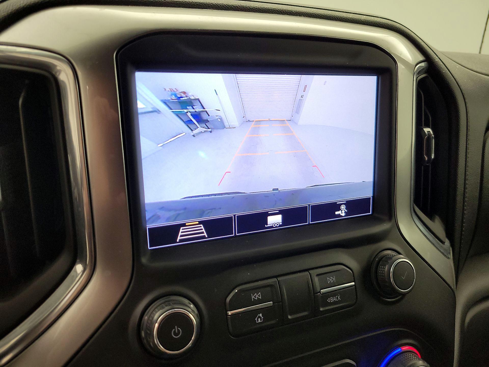 Thumbnail: 2020 Chevrolet Silverado 1500 - 15