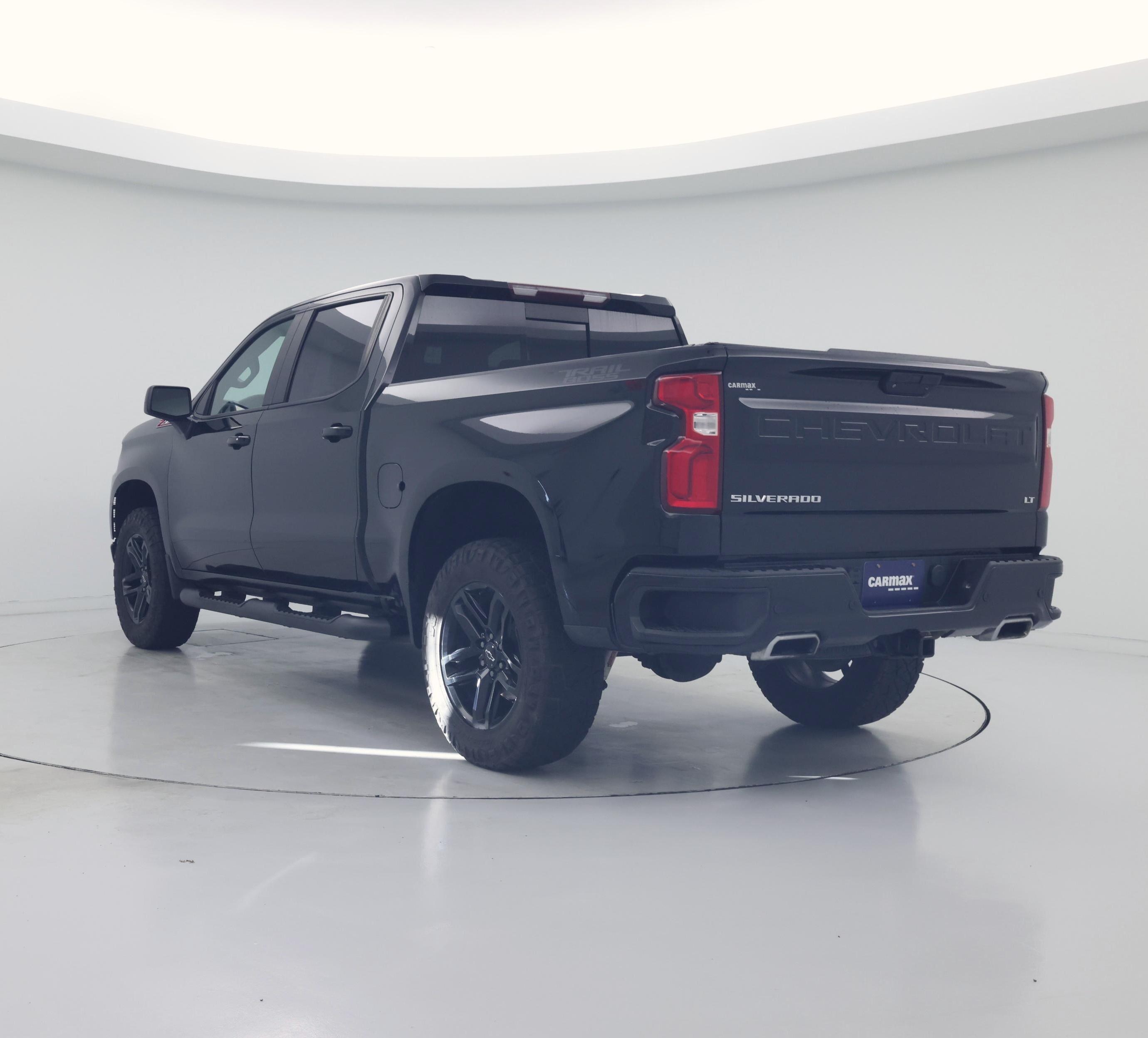 Thumbnail: 2020 Chevrolet Silverado 1500 - 2