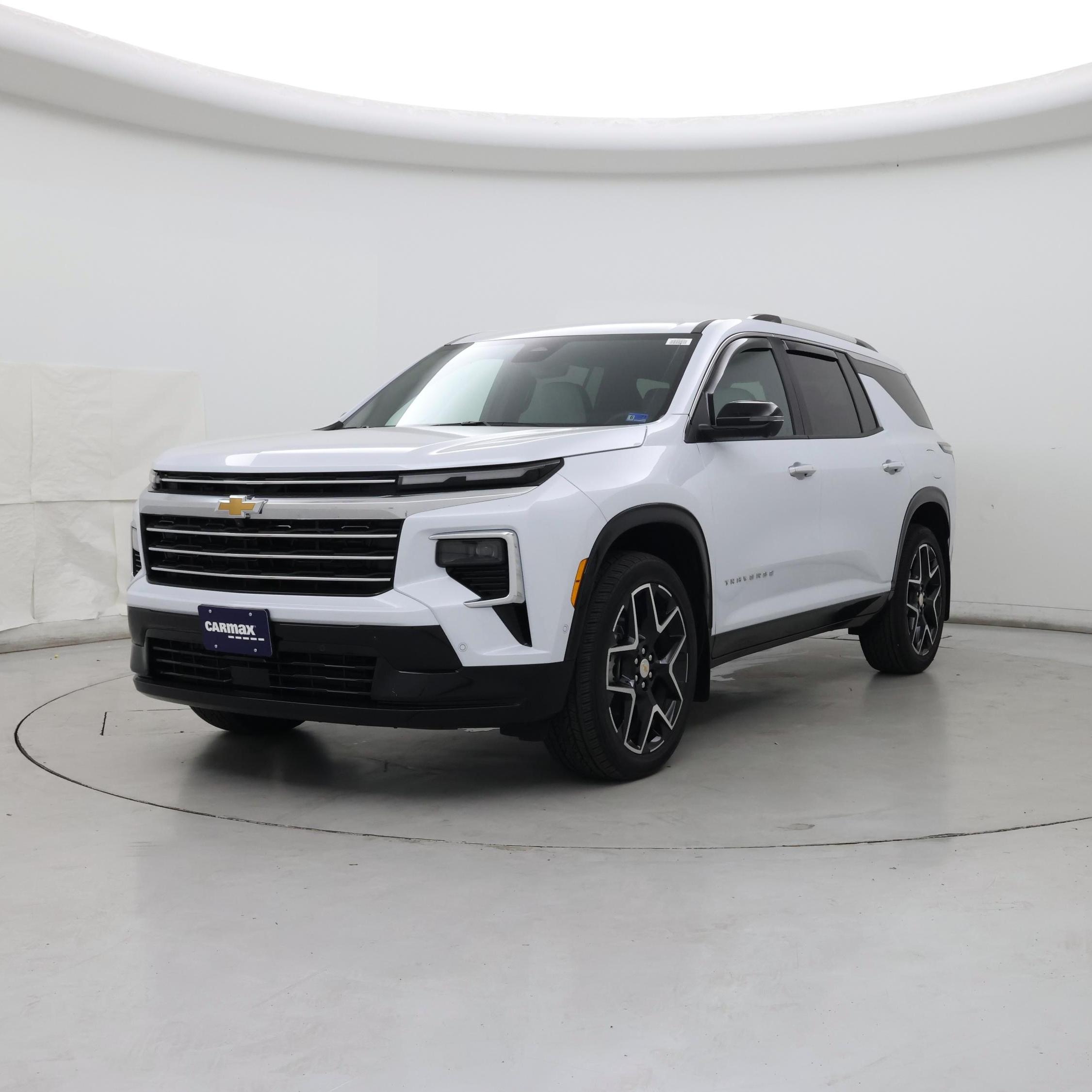 Thumbnail: 2026 Chevrolet Traverse - 4