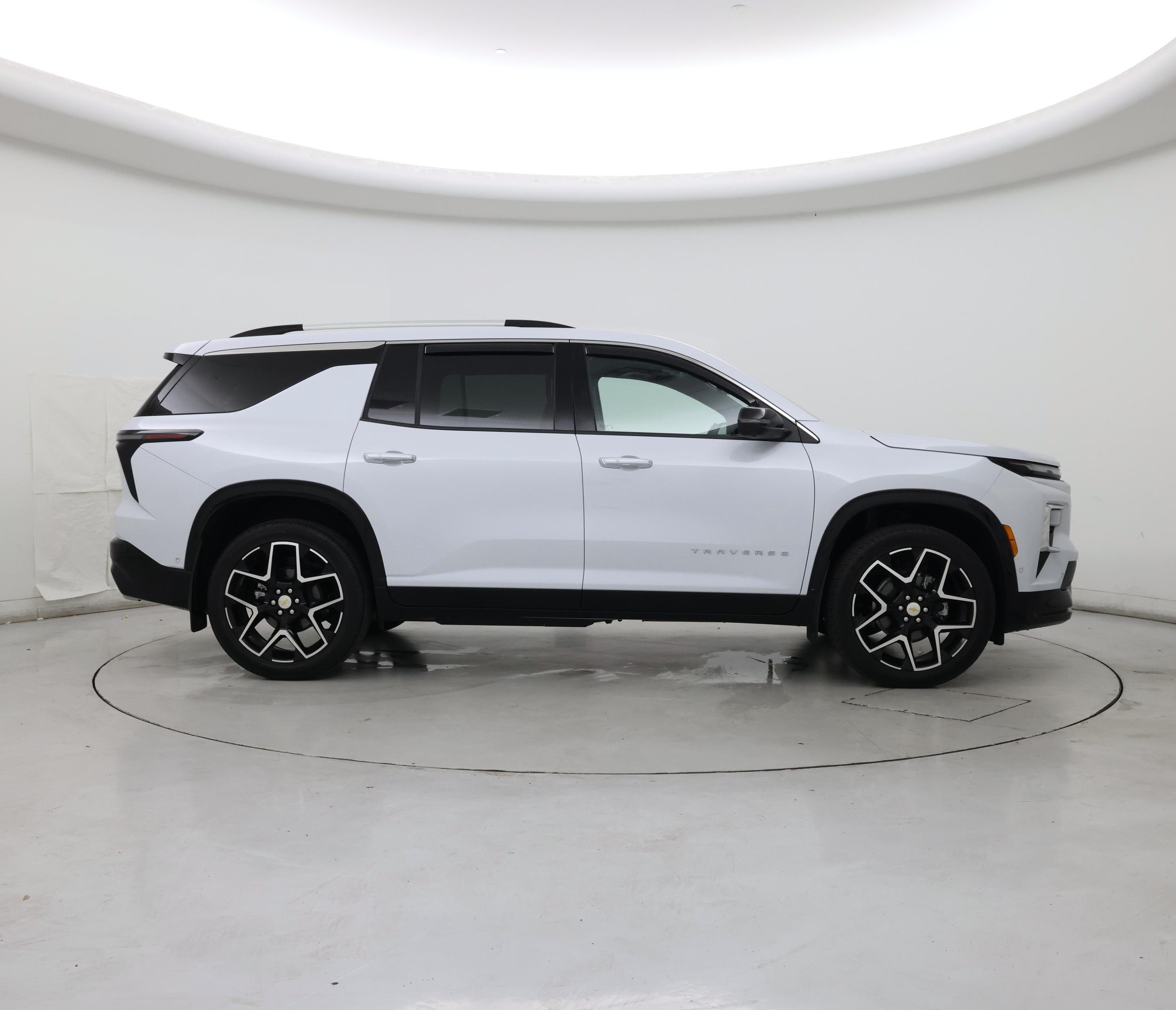 Thumbnail: 2026 Chevrolet Traverse - 7
