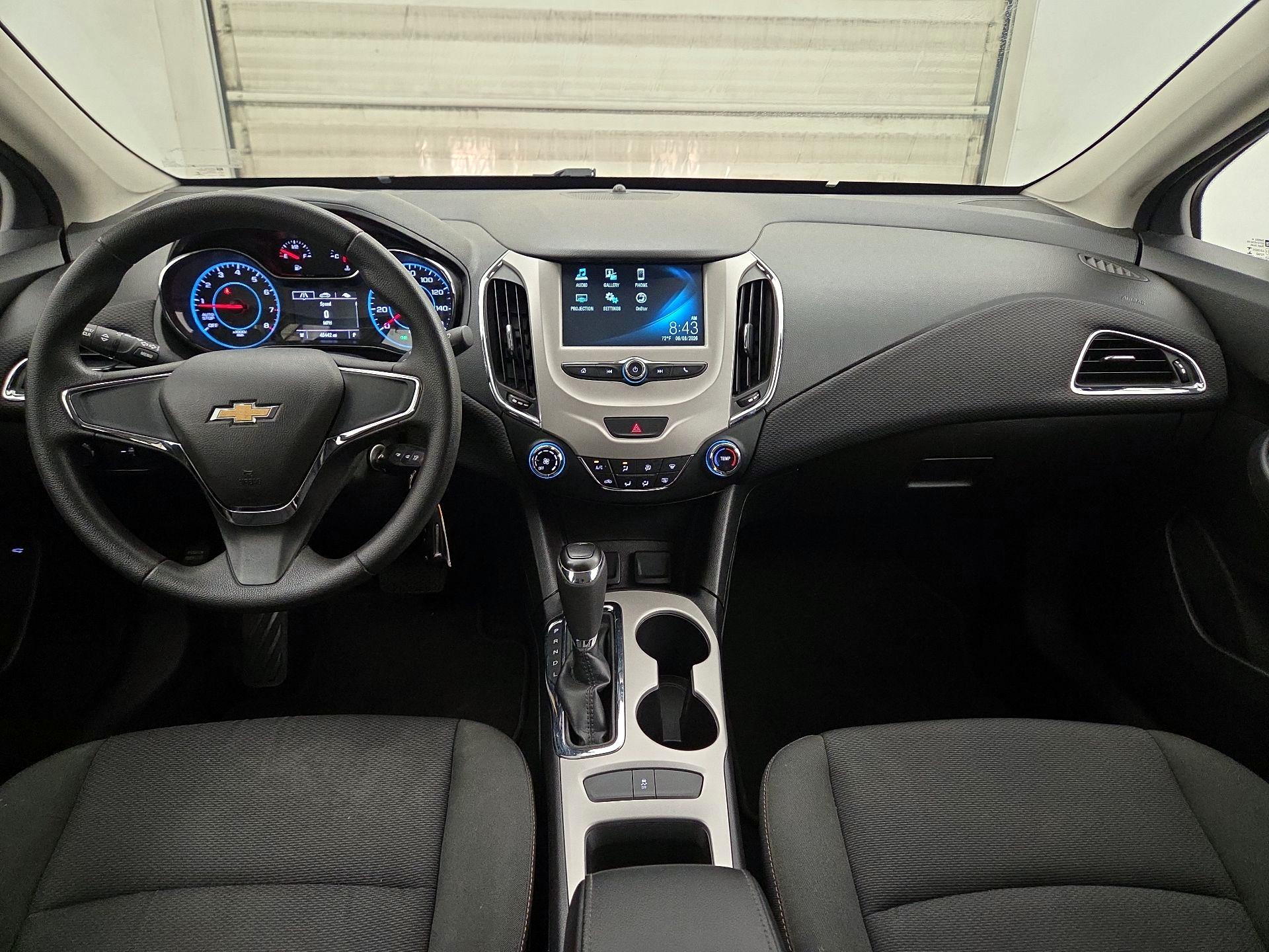 Thumbnail: 2016 Chevrolet Cruze - 9