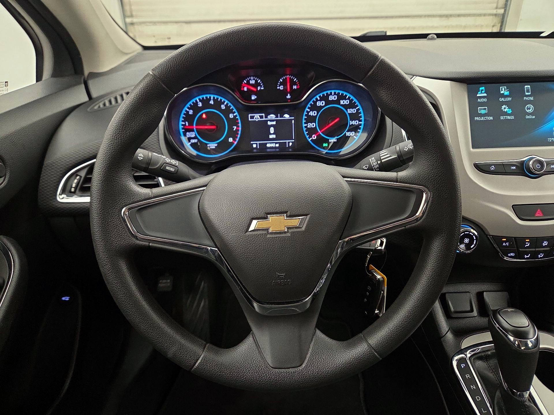 Thumbnail: 2016 Chevrolet Cruze - 10
