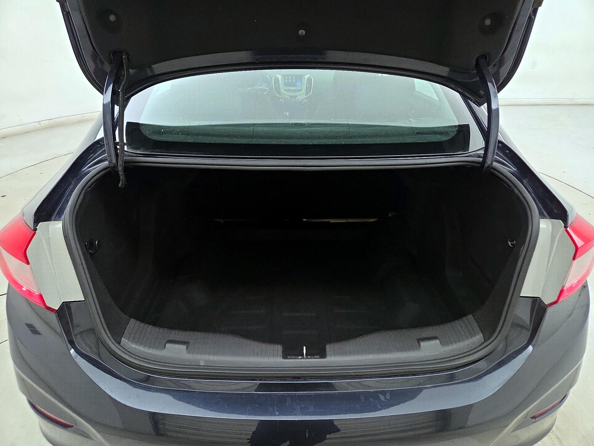 Thumbnail: 2016 Chevrolet Cruze - 20