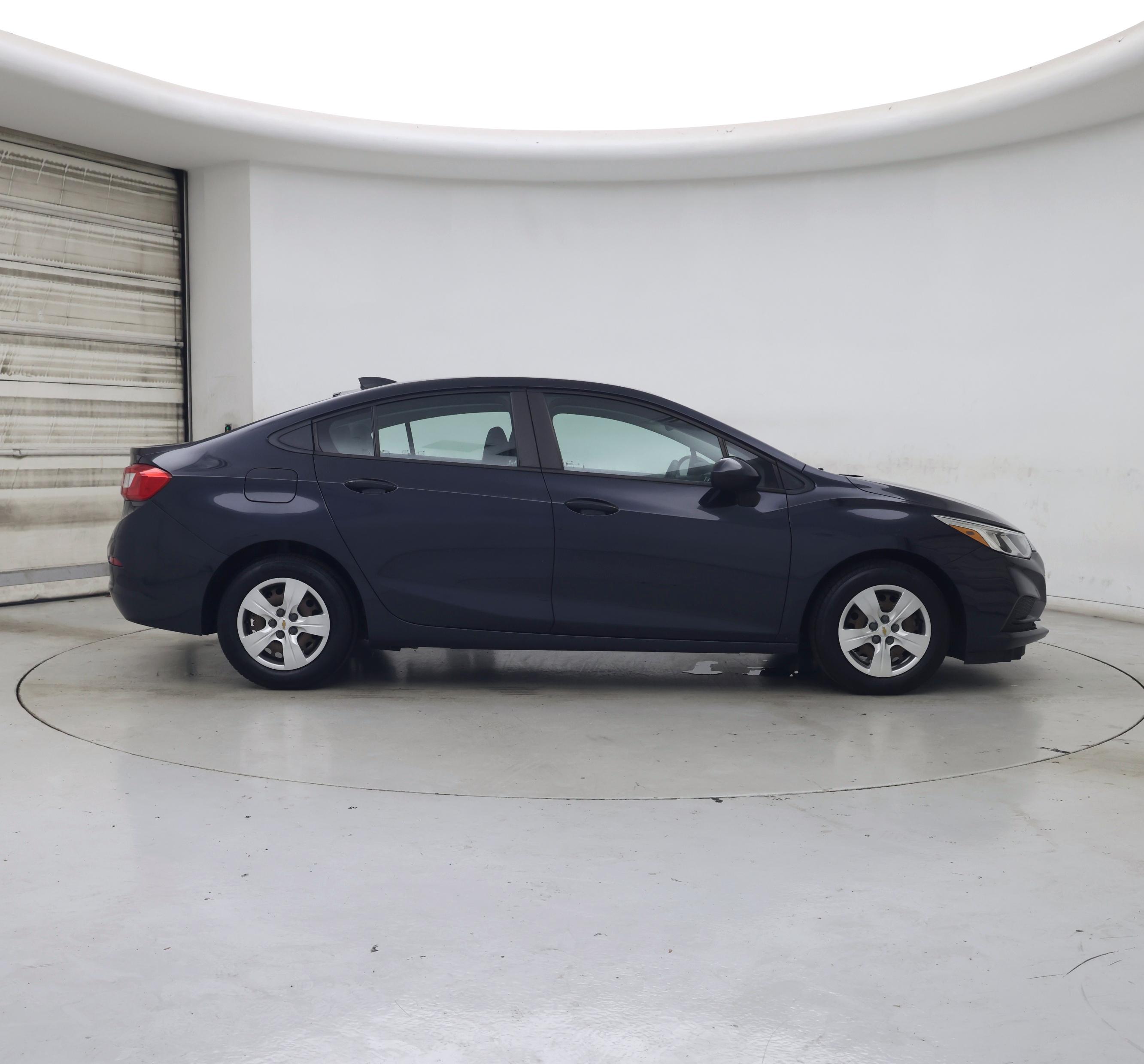Thumbnail: 2016 Chevrolet Cruze - 7