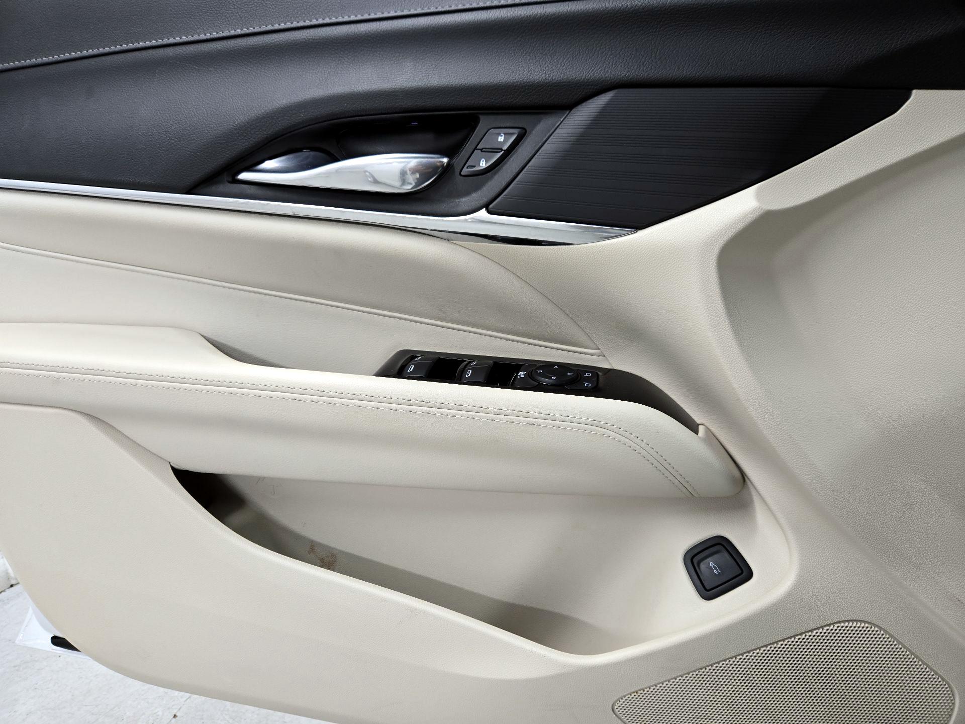Thumbnail: 2024 Cadillac CT4 - 12
