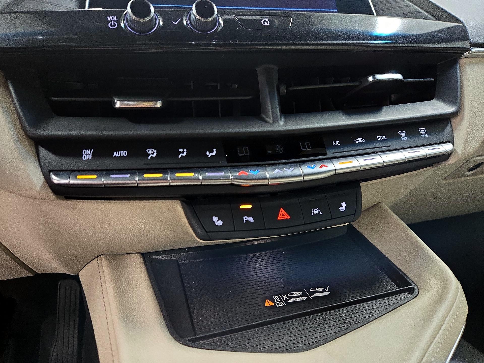 Thumbnail: 2024 Cadillac CT4 - 16