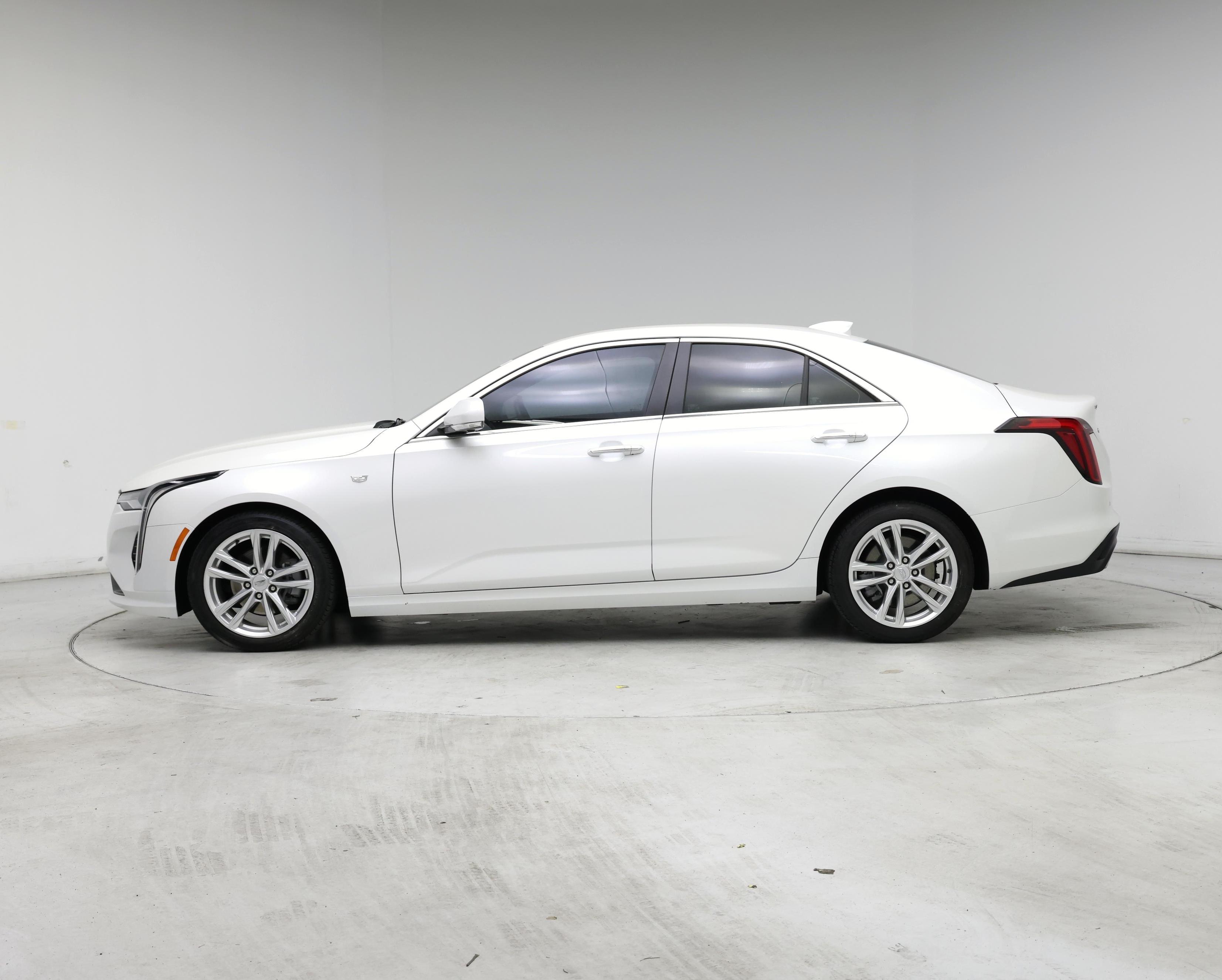 Thumbnail: 2024 Cadillac CT4 - 3
