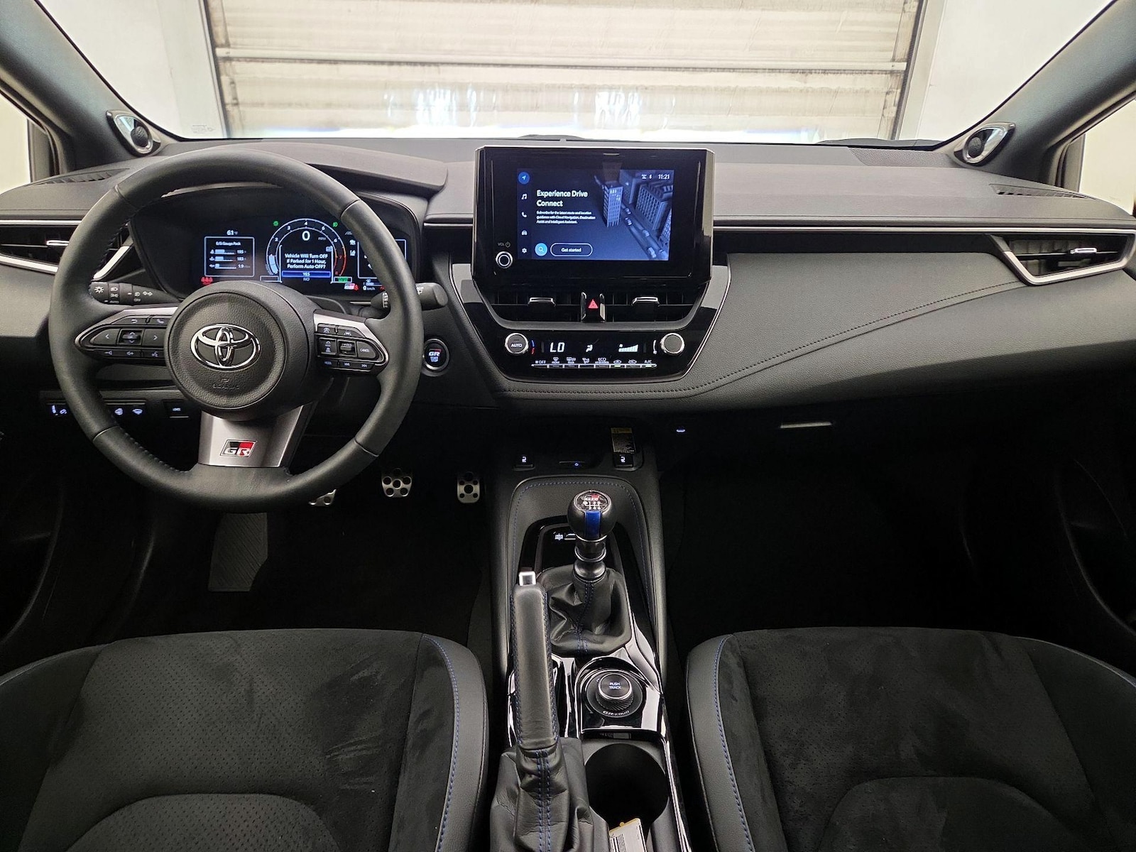 2024 Toyota GR Corolla Circuit Edition - Photo 10