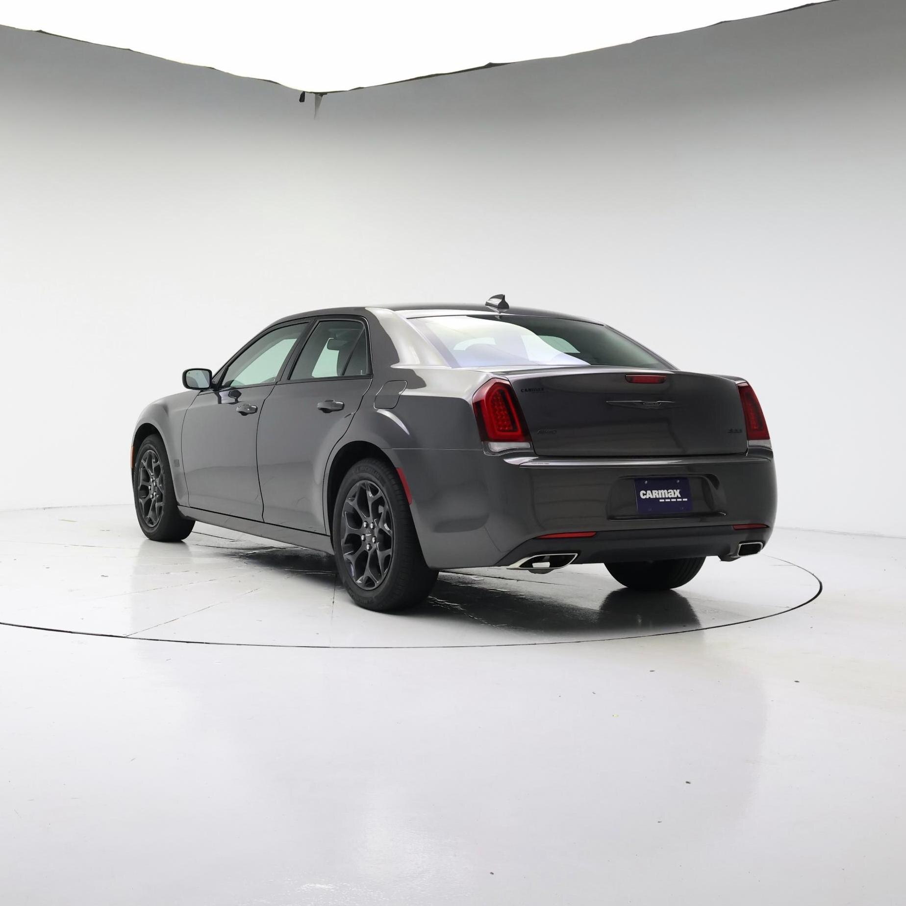 Thumbnail: 2020 Chrysler 300 - 2