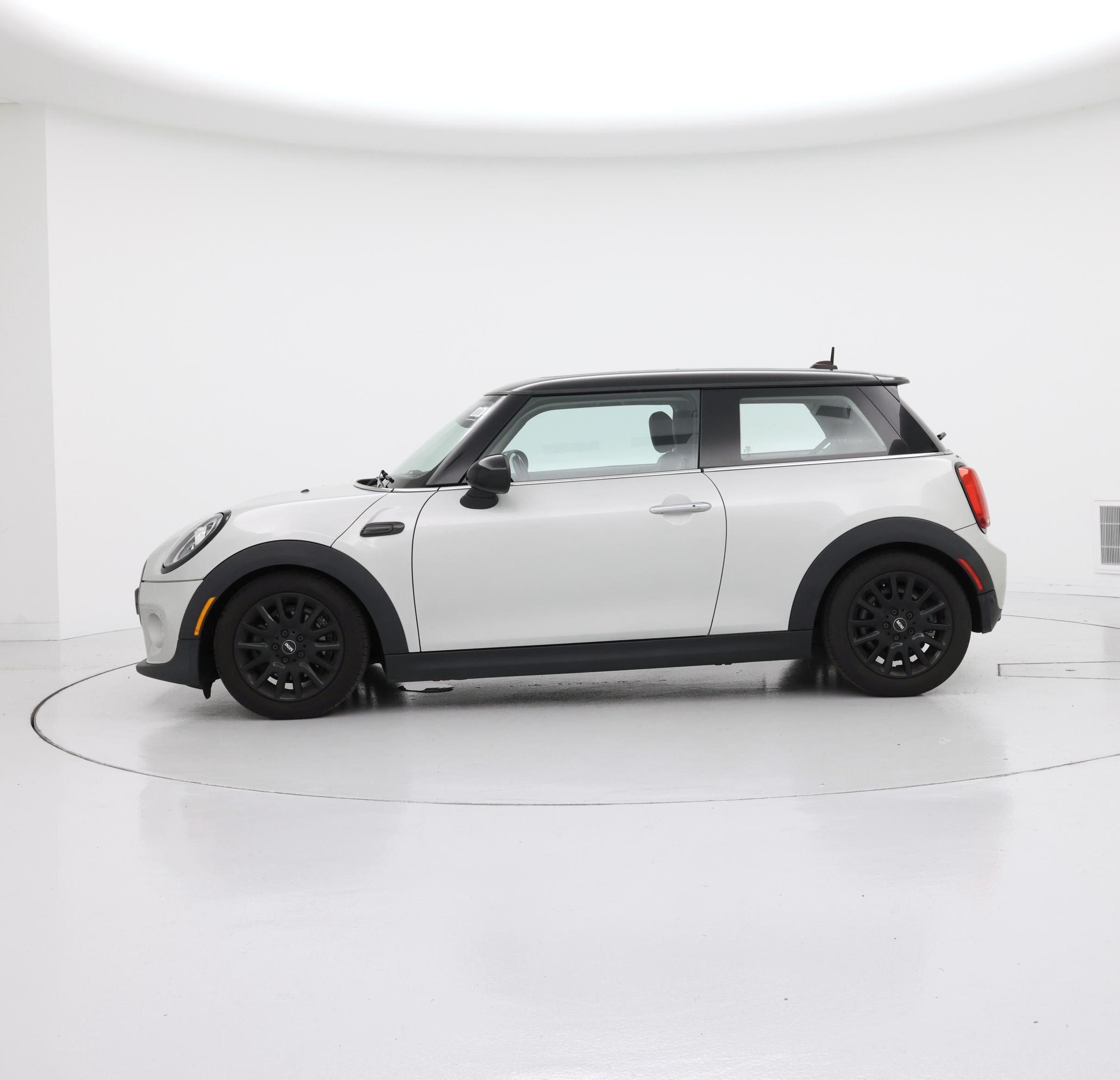 Thumbnail: 2019 MINI Cooper Hardtop - 3