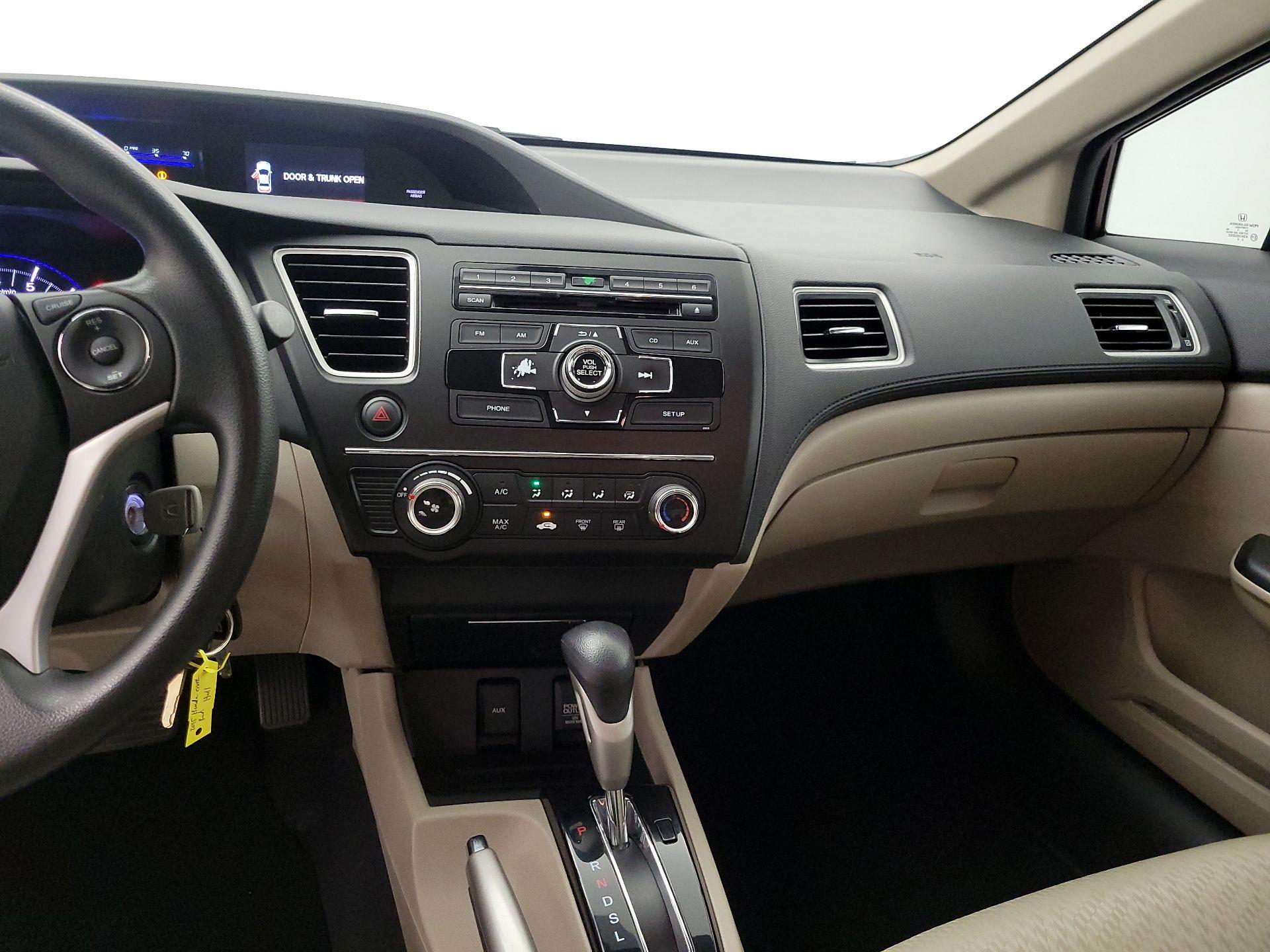 Thumbnail: 2015 Honda Civic - 9
