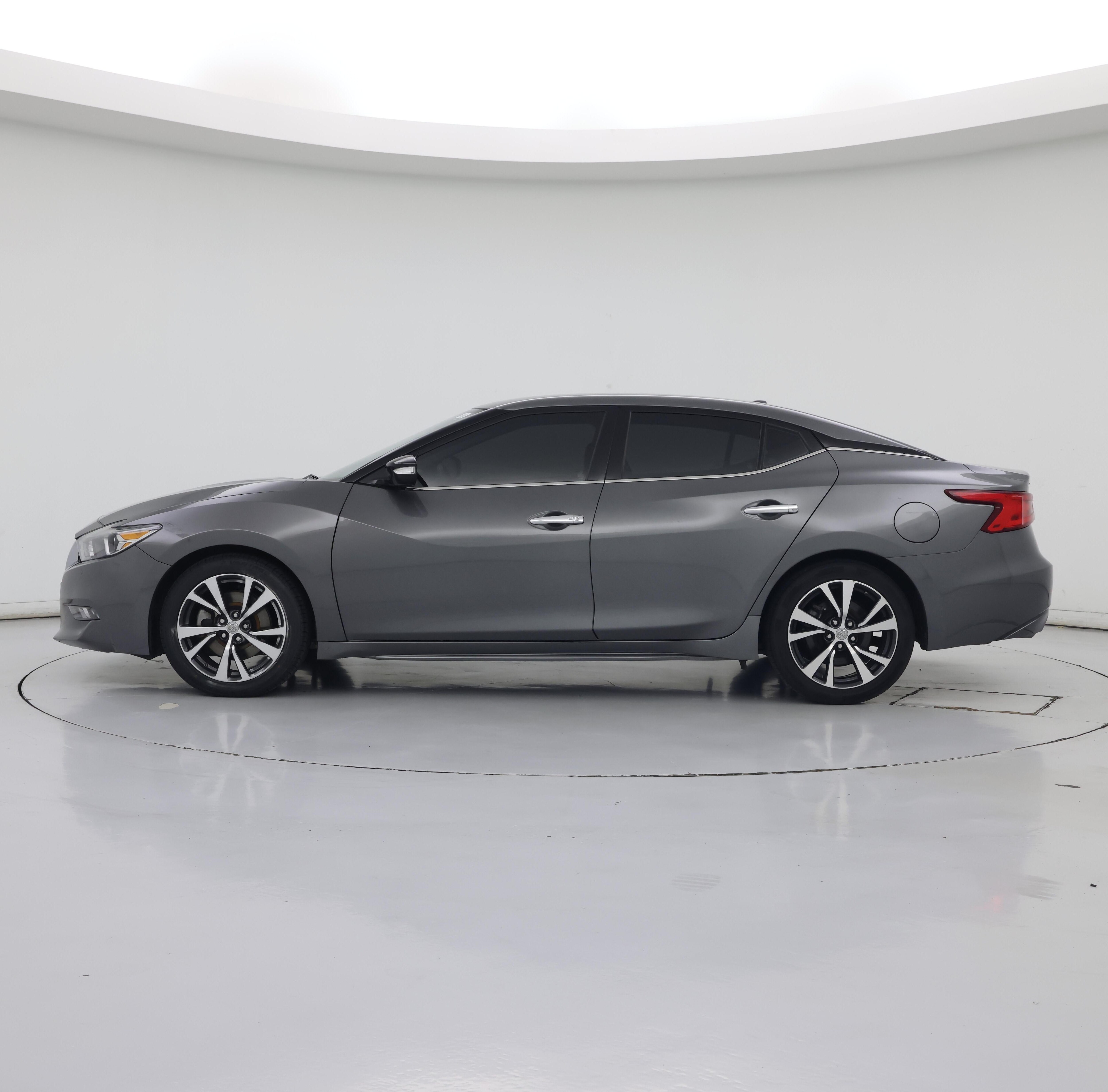Thumbnail: 2017 Nissan Maxima - 3