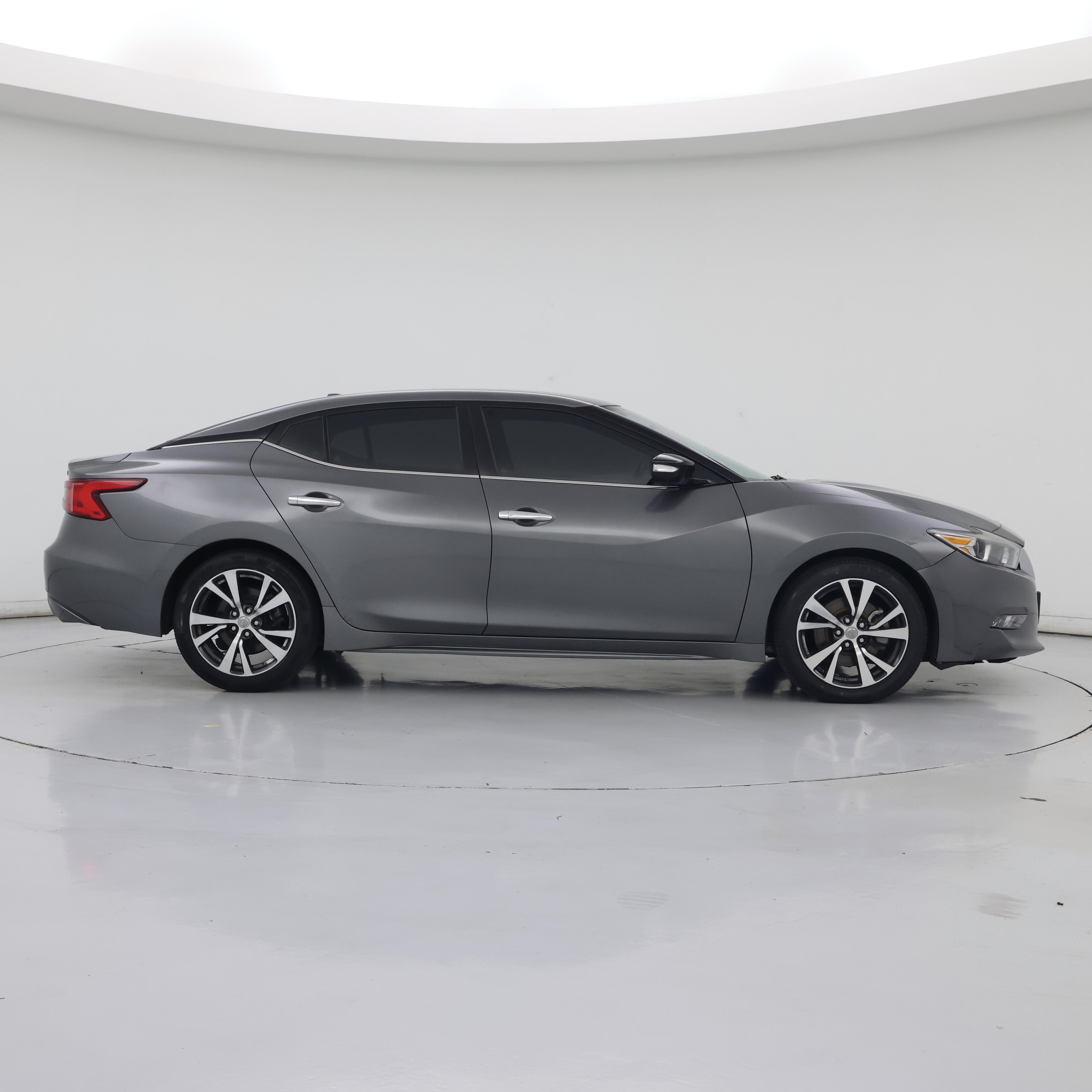 Thumbnail: 2017 Nissan Maxima - 7