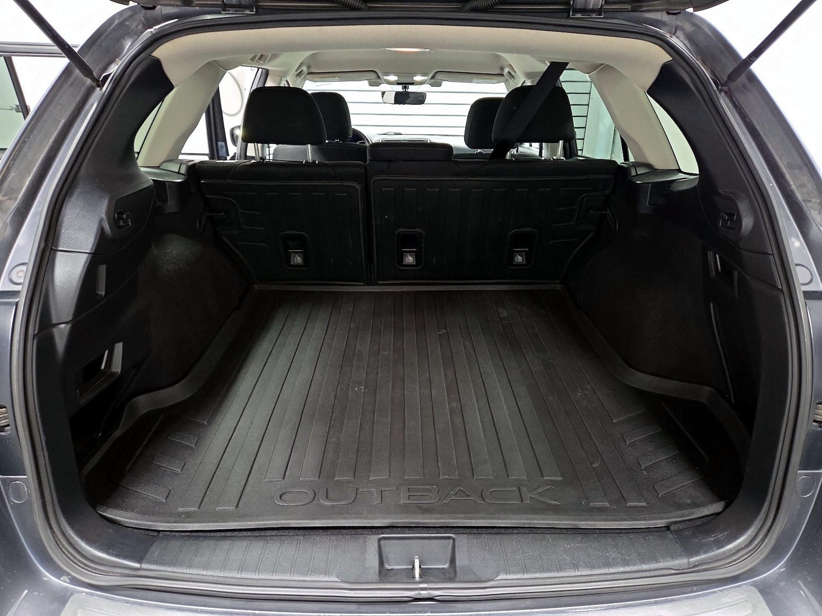 2019 Subaru Outback Premium - Photo 21
