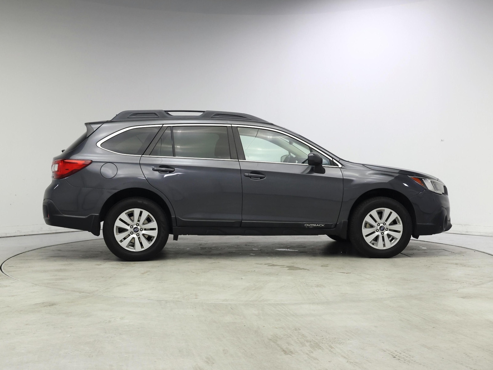 2019 Subaru Outback Premium - Photo 8