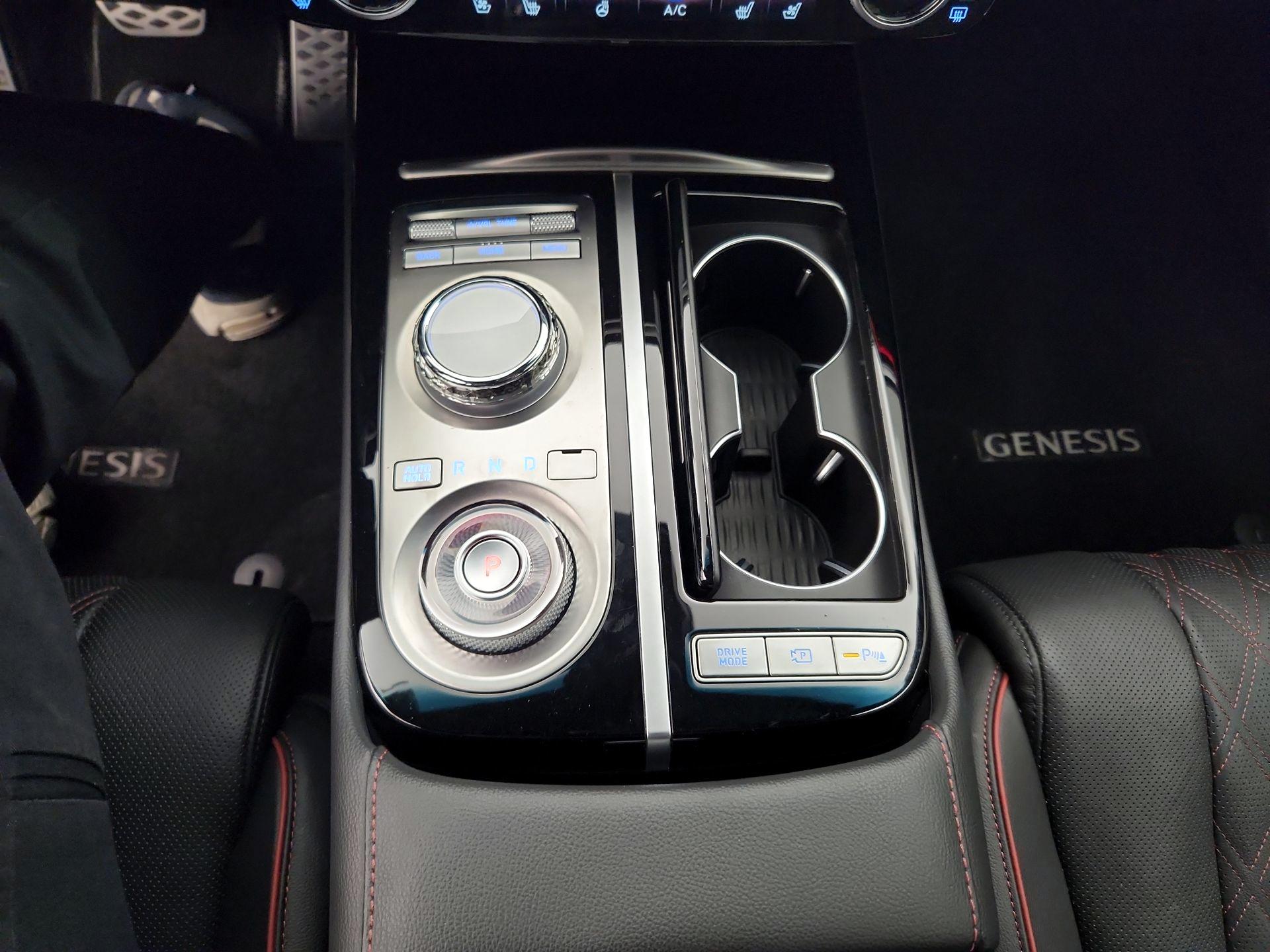Thumbnail: 2023 Genesis G80 - 18