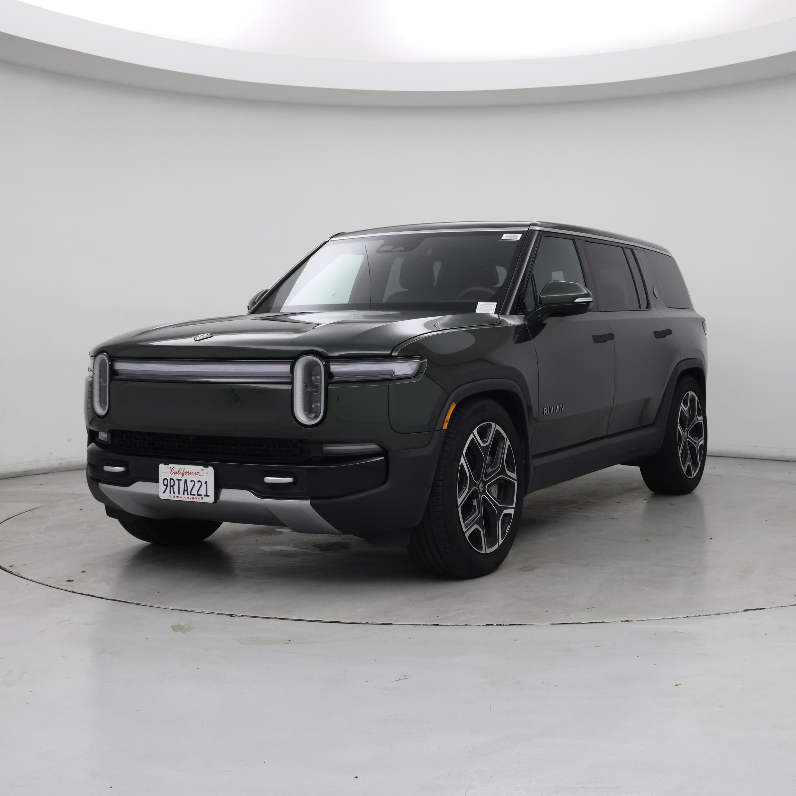Thumbnail: 2025 Rivian R1S - 4